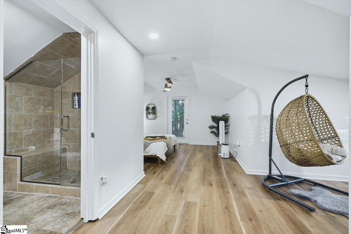 111 Lazy River Lane Property Photo 30