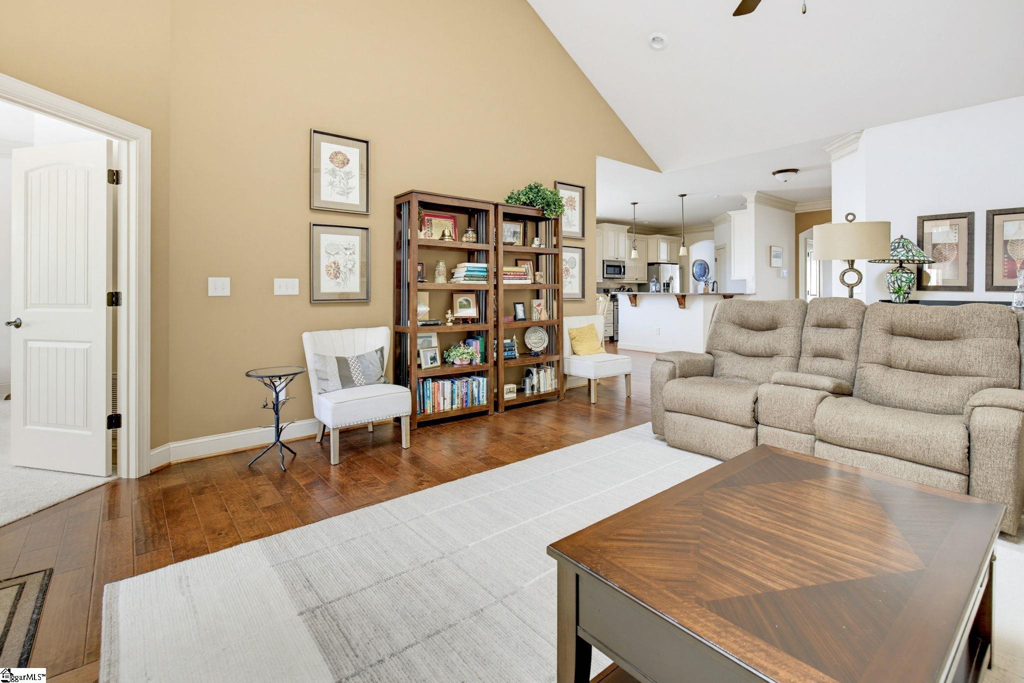 334 Belle Oaks Drive Property Photo 13