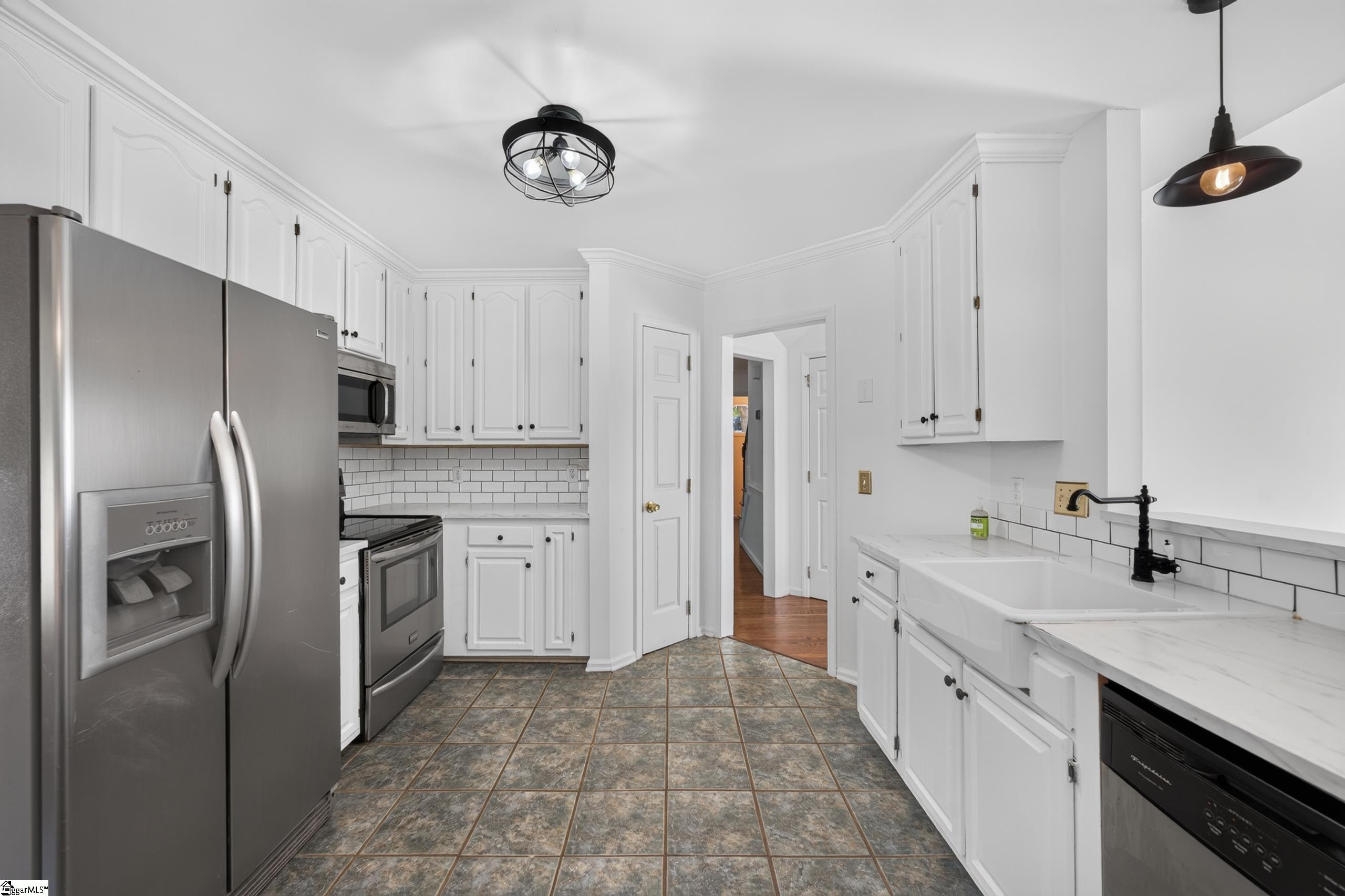 1 Indian Laurel Court Property Photo 6