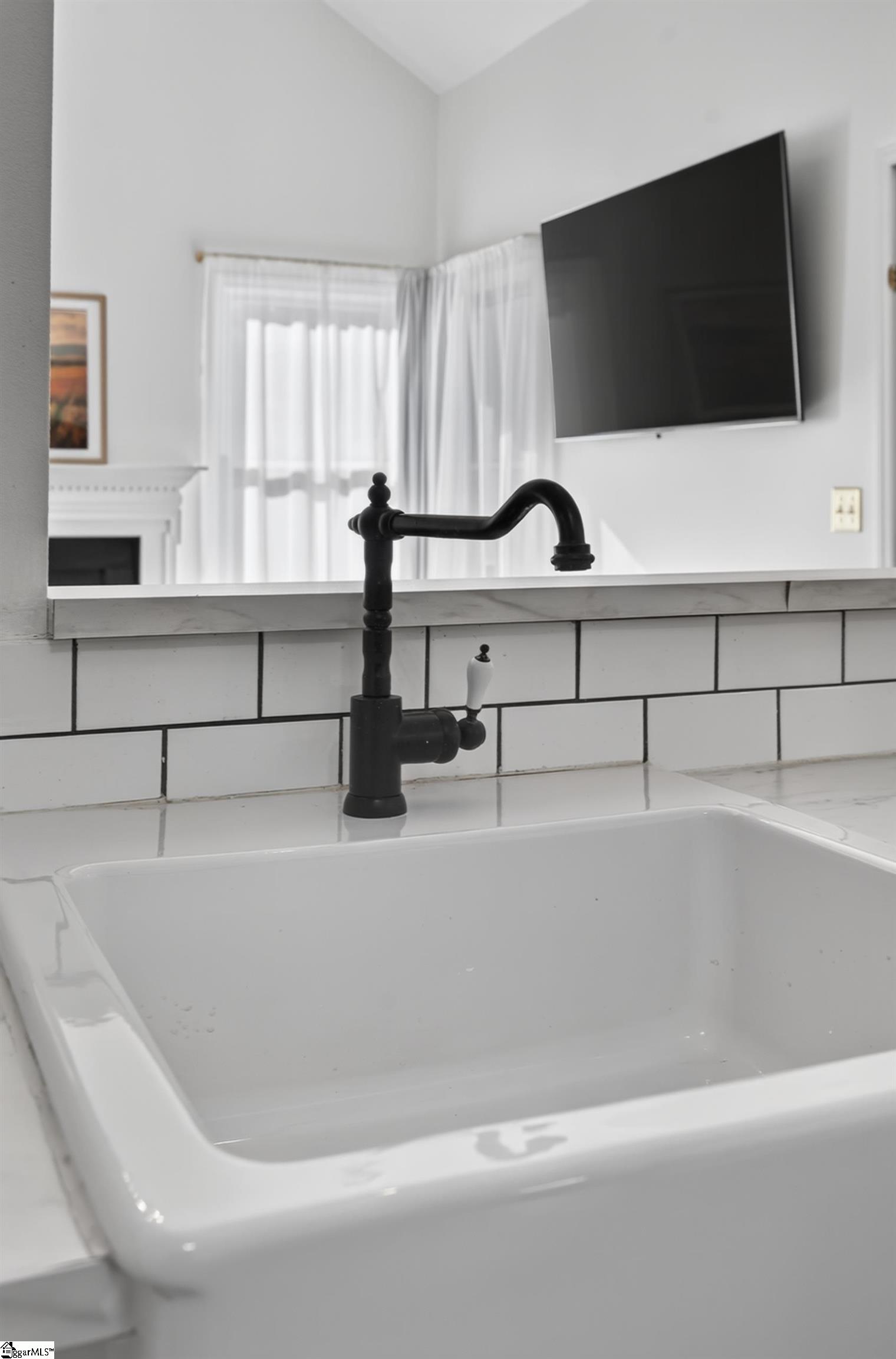 1 Indian Laurel Court Property Photo 8