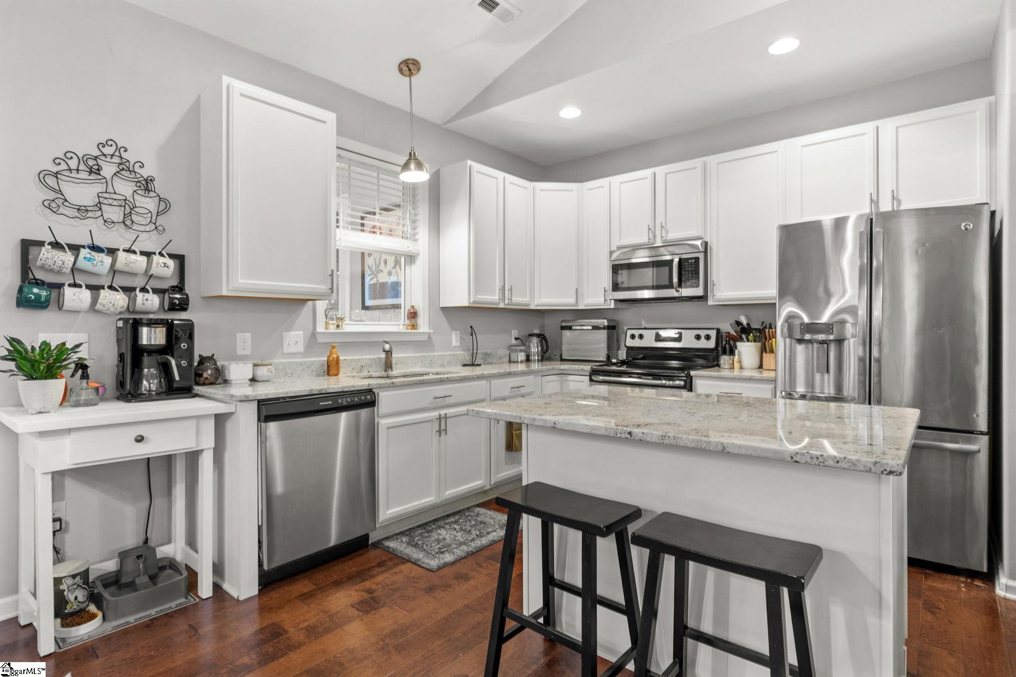 318 Stallion Road Property Photo 18