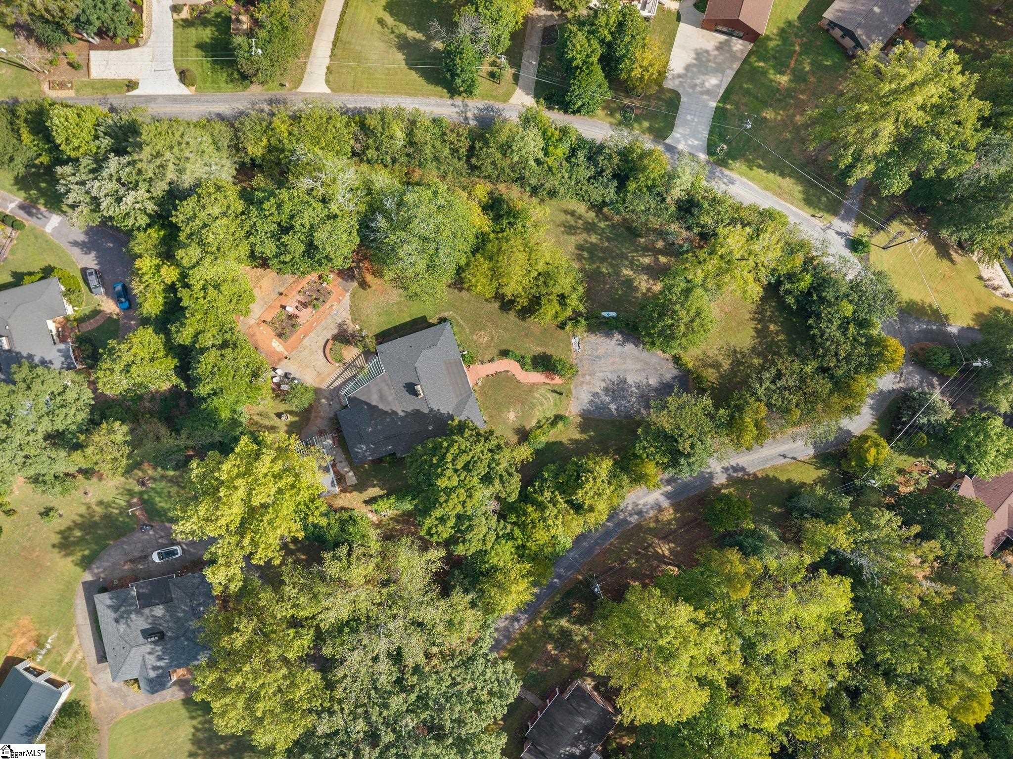 48 Crestline Road Property Photo 49