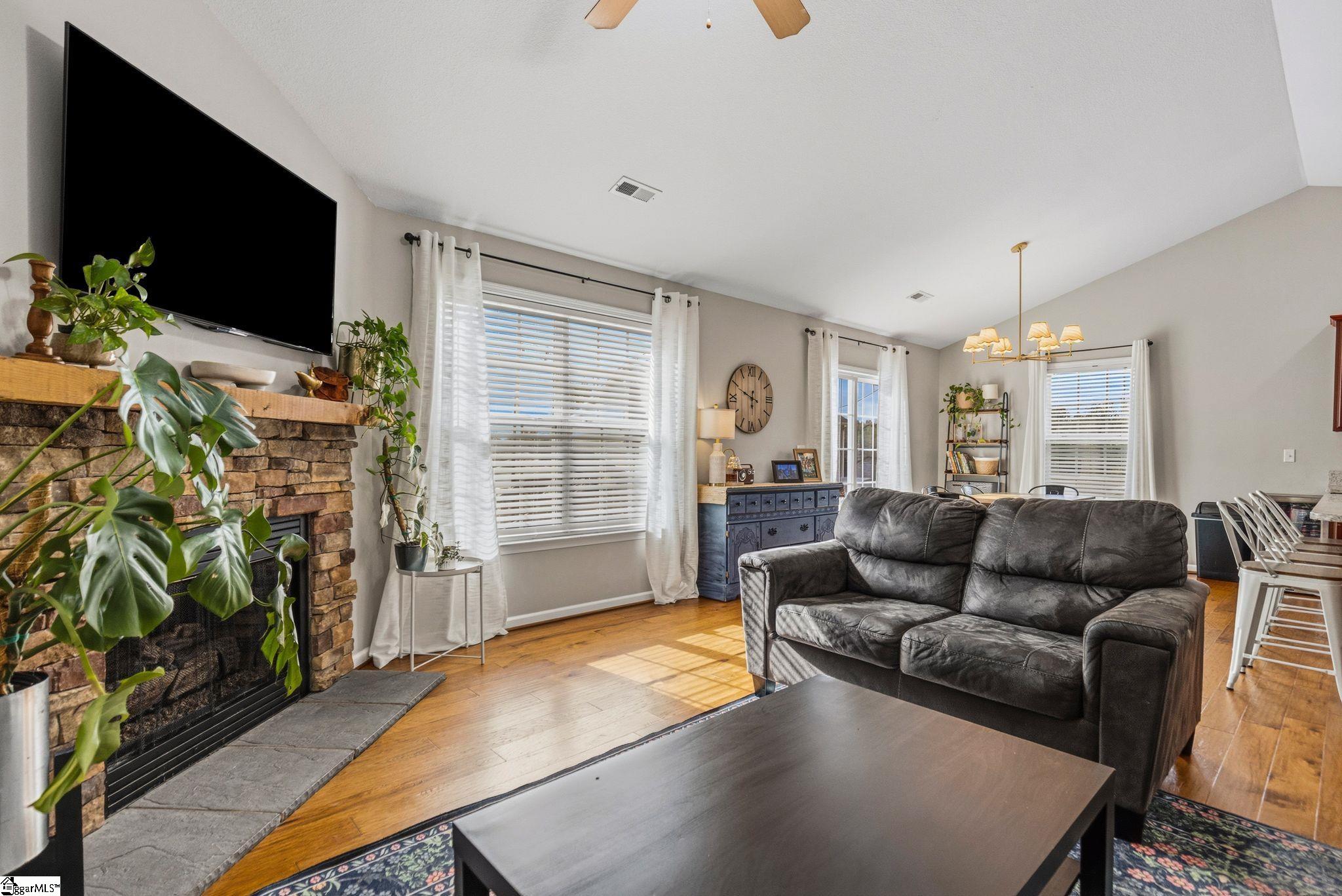 4 Clematis Drive Property Photo 14