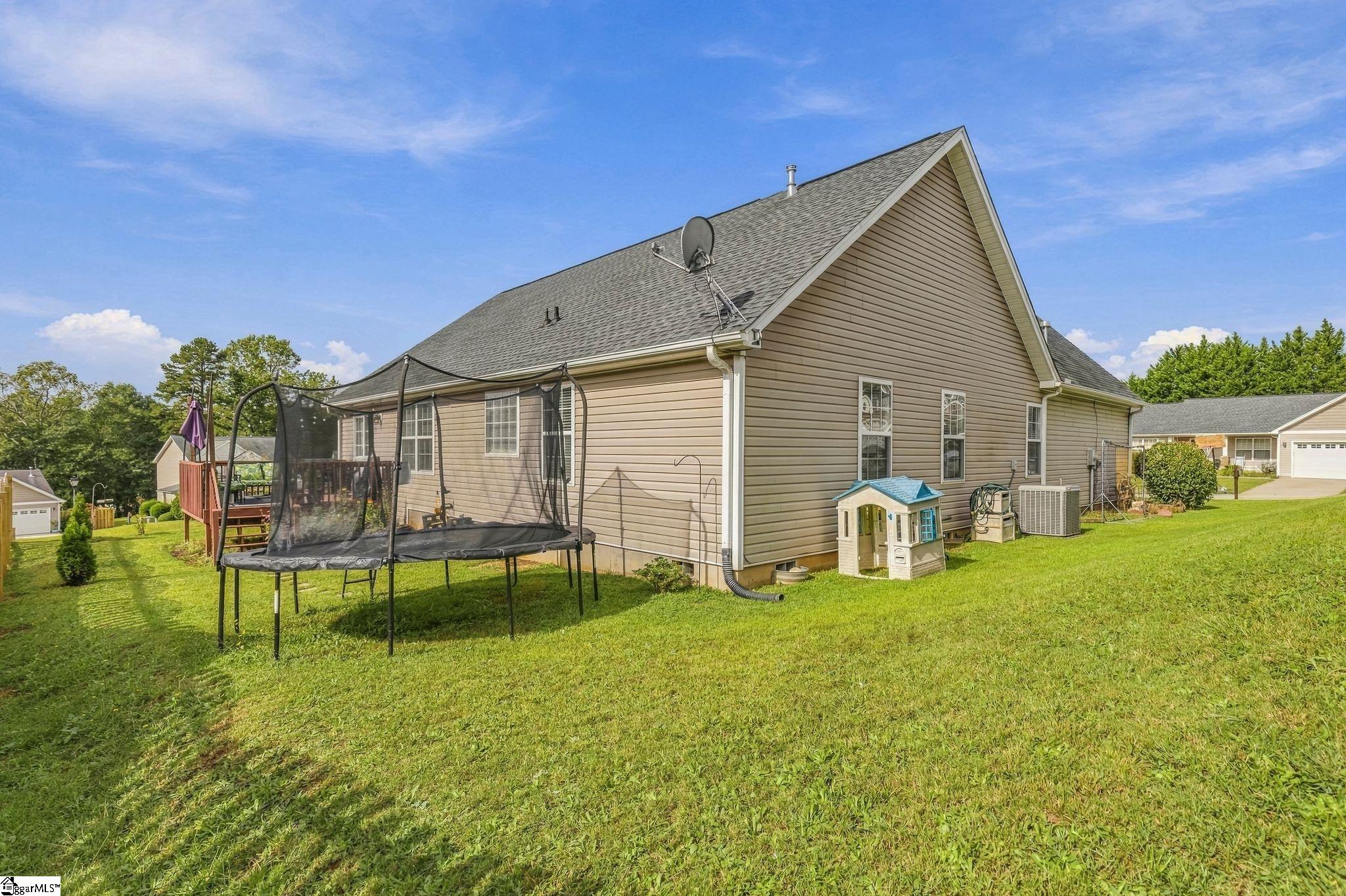 4 Clematis Drive Property Photo 34