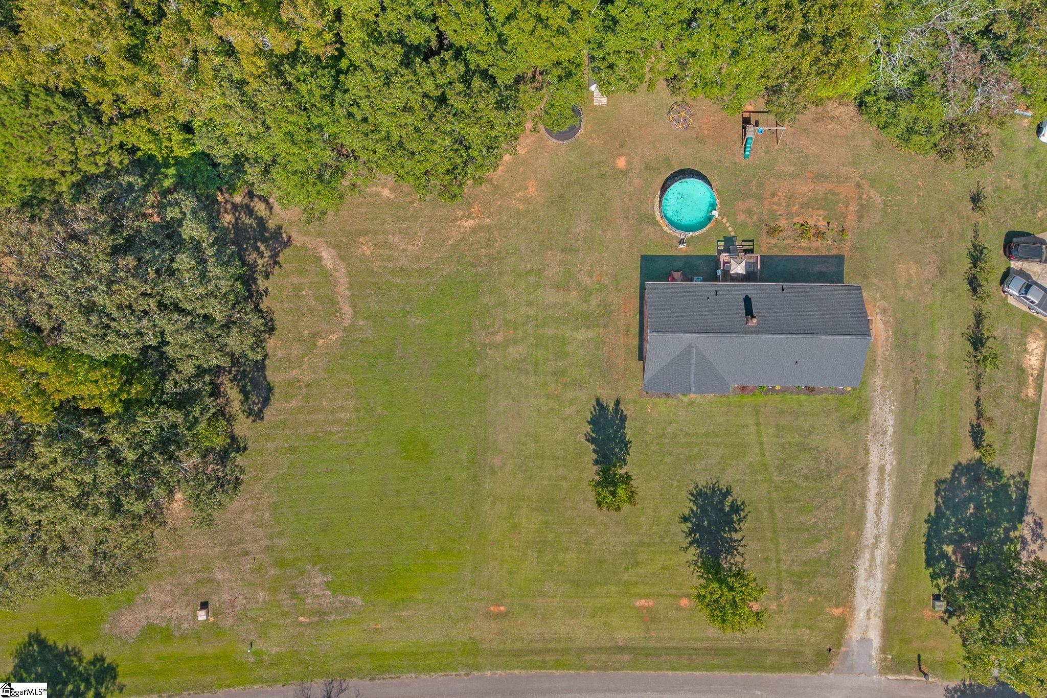 322 Wood Valley Drive Property Photo 5