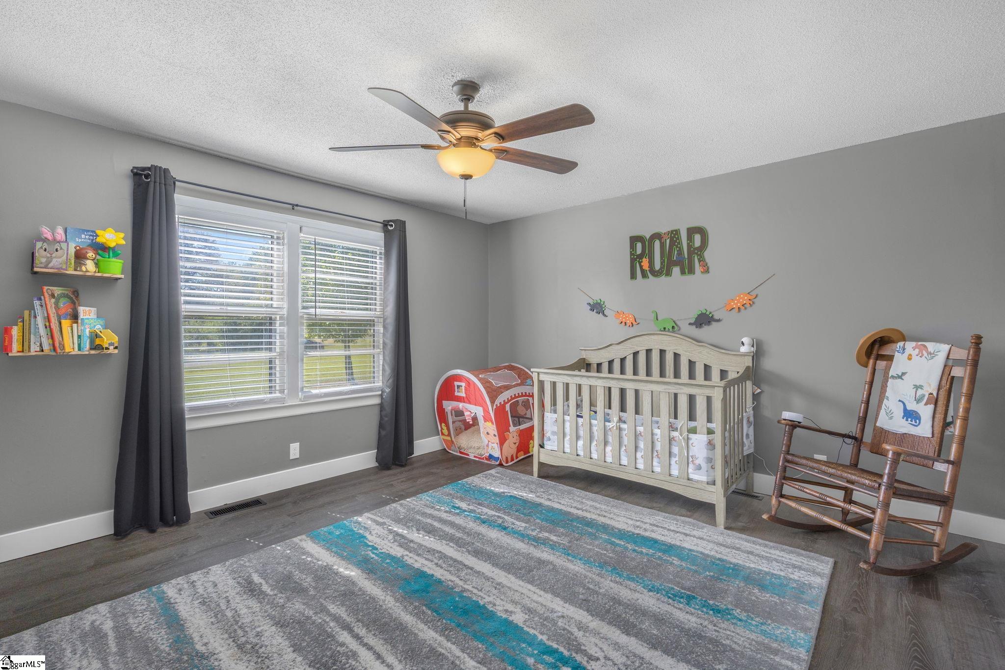 322 Wood Valley Drive Property Photo 20