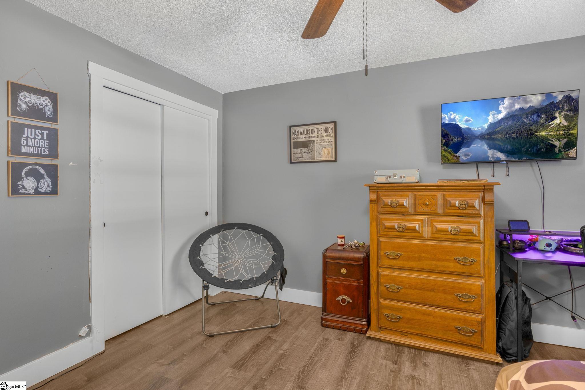 322 Wood Valley Drive Property Photo 23