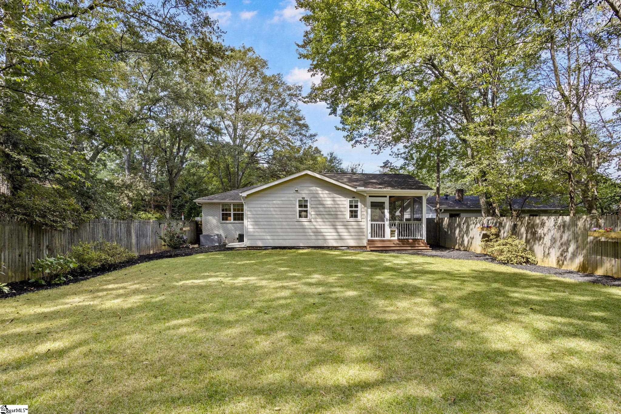 17 Vintage Avenue Property Photo 6