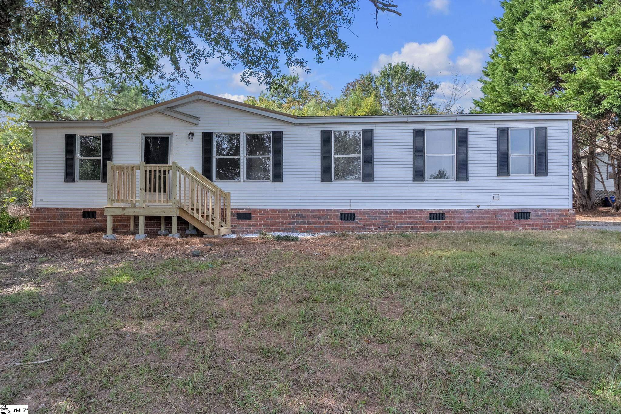 8 Riverbreeze Road Property Photo 1