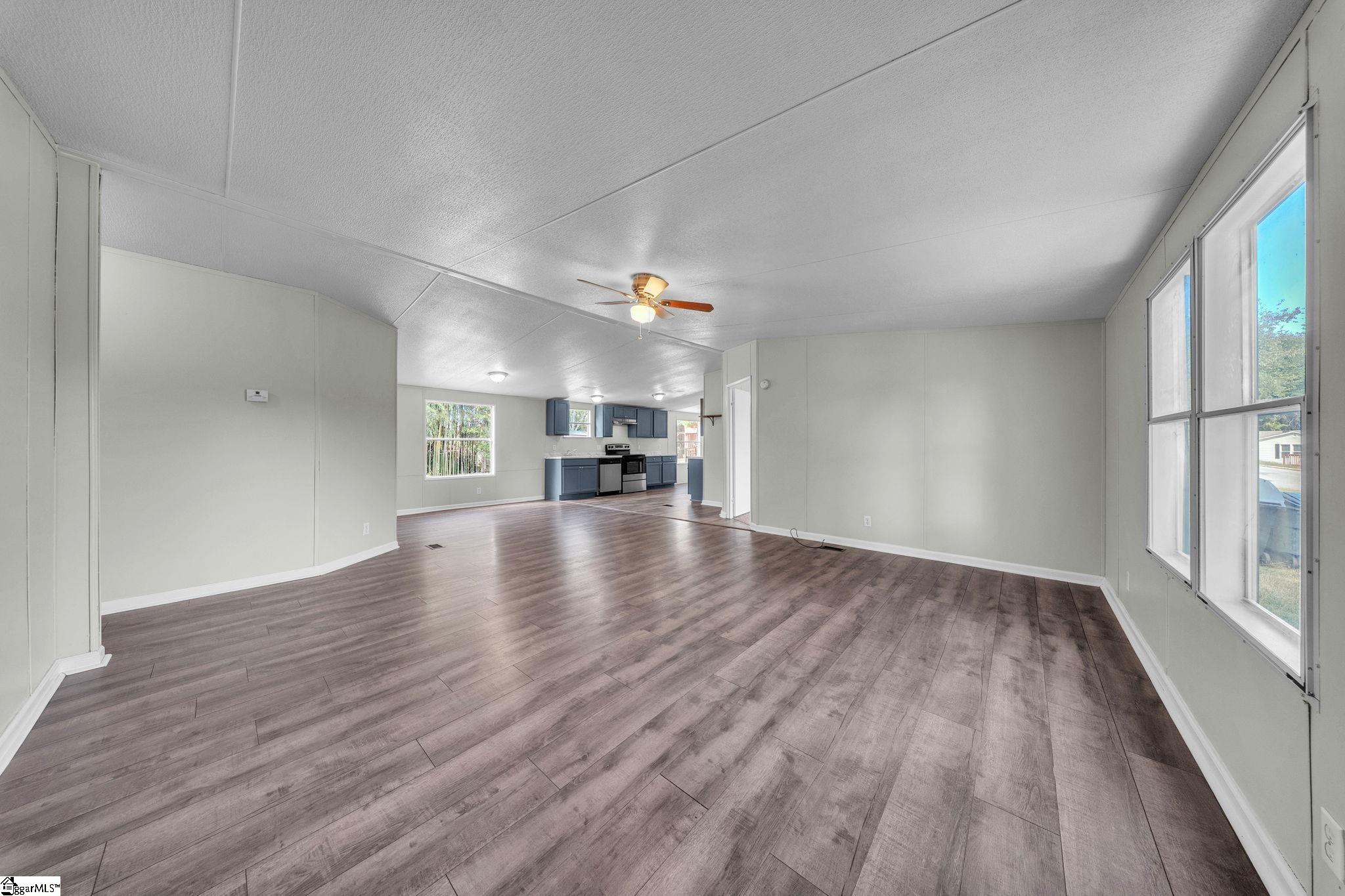 8 Riverbreeze Road Property Photo 2