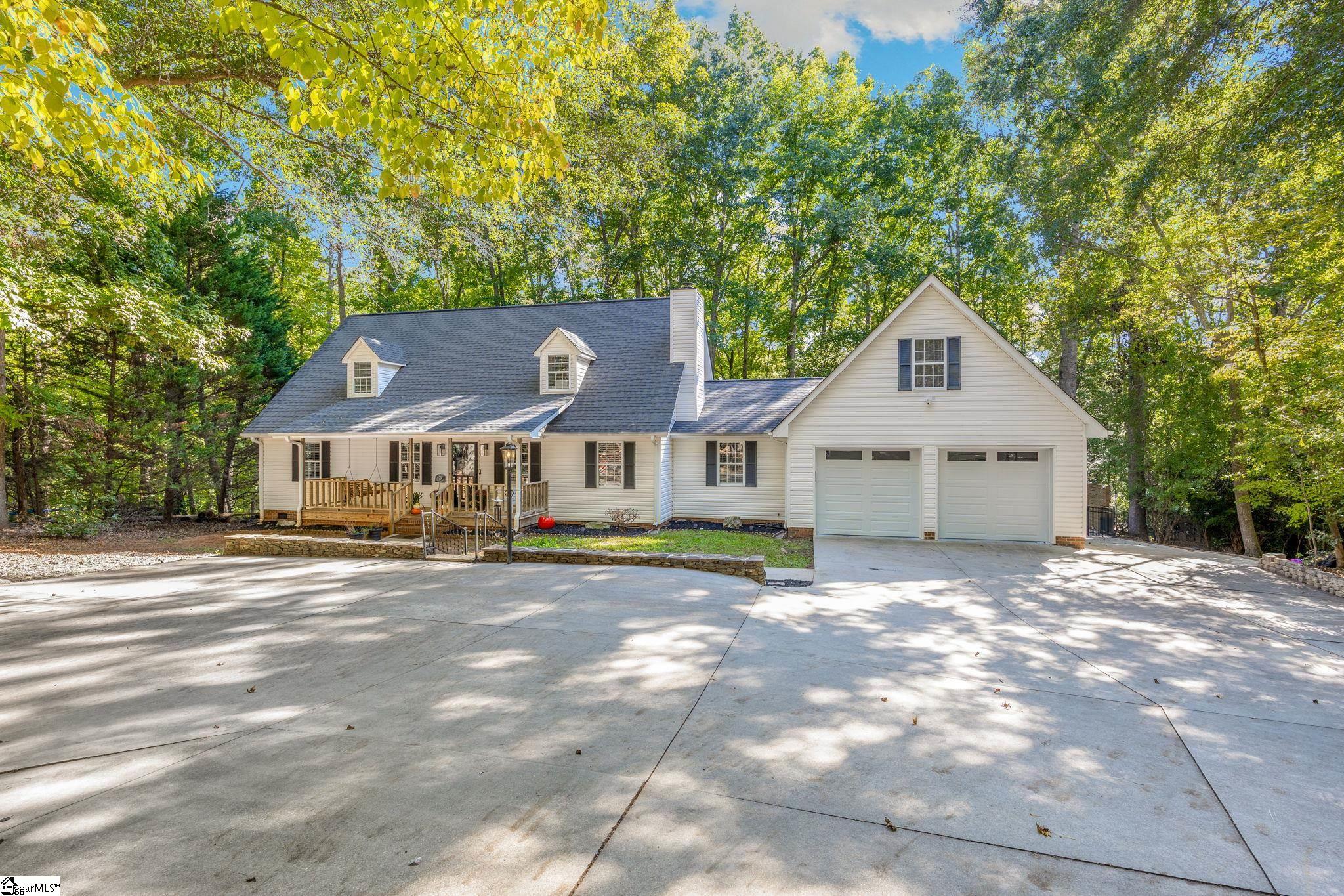 1418 Hunters Trail Property Photo 3