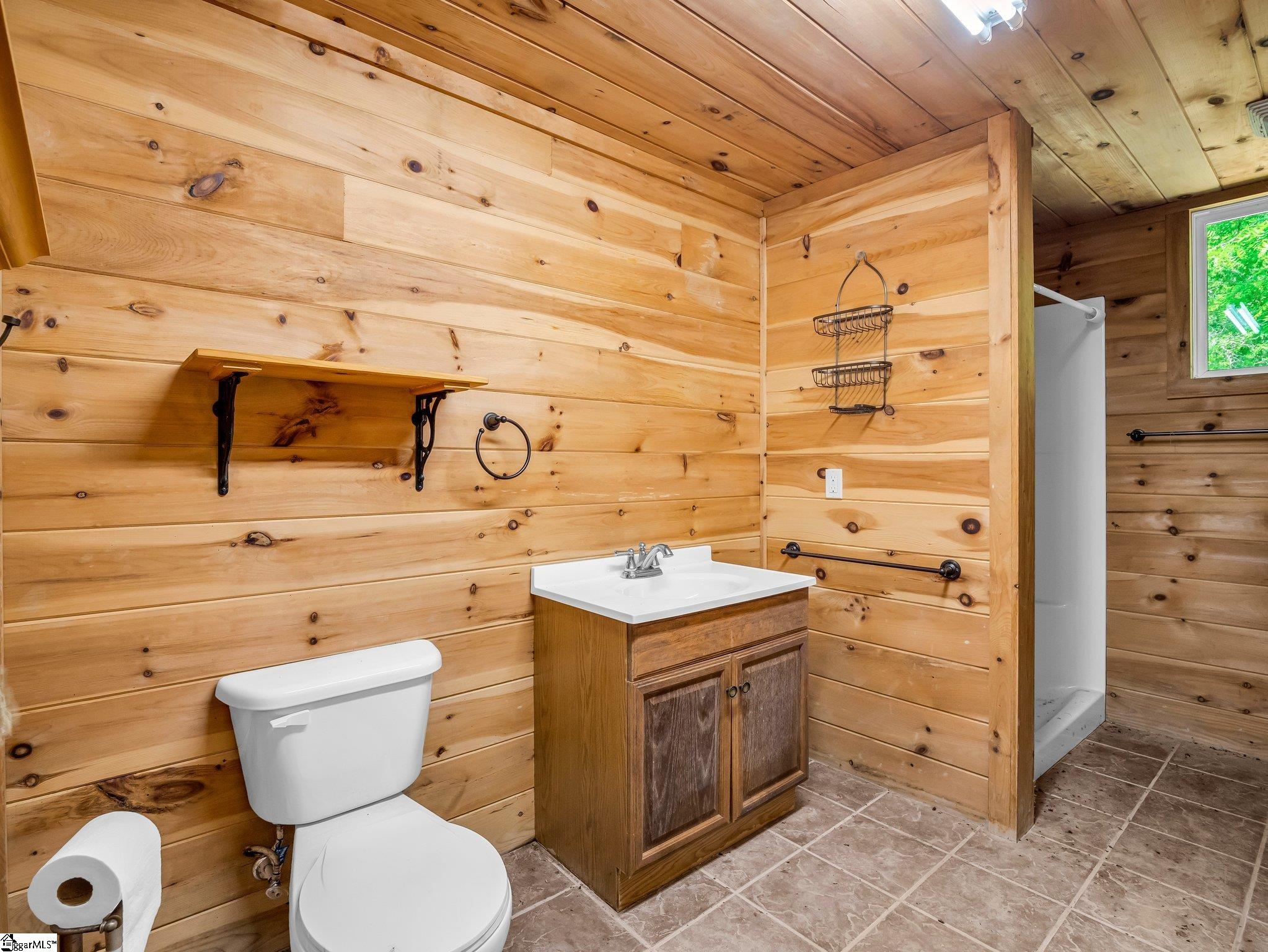 980 Mountain Forest Drive Property Photo 30