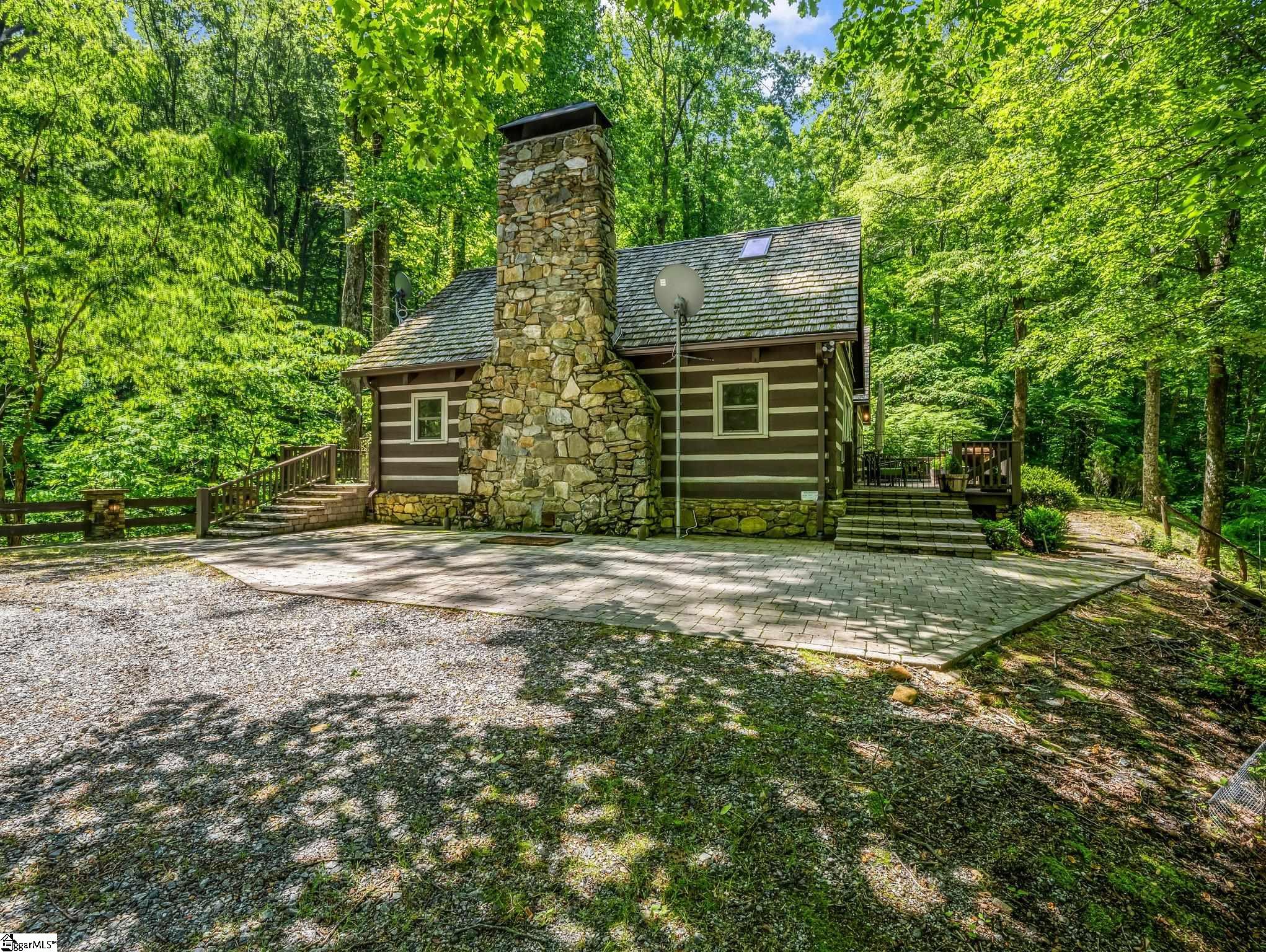 980 Mountain Forest Drive Property Photo 42