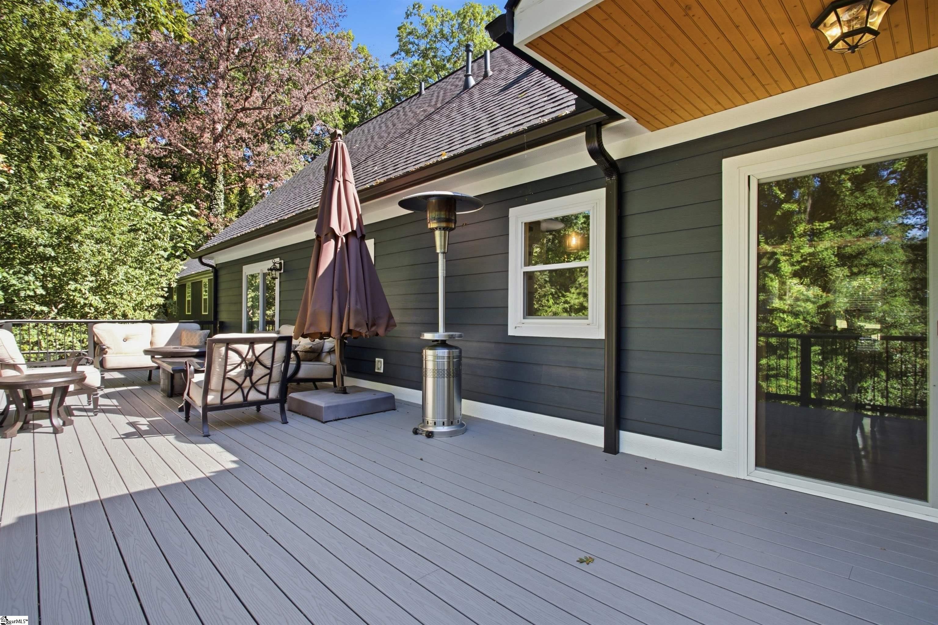 102 Lockwood Avenue Property Photo 42