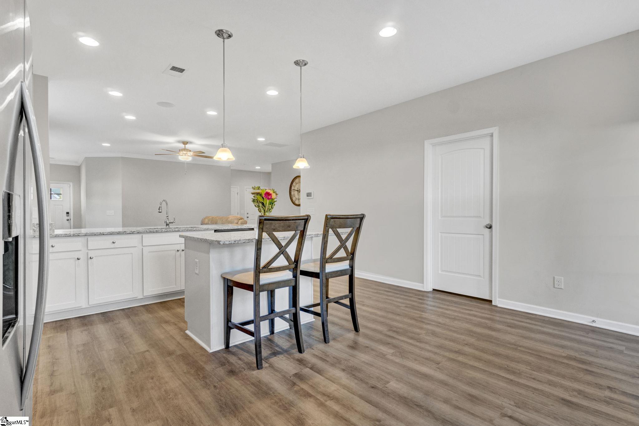 302 Videre Woods Court Property Photo 12