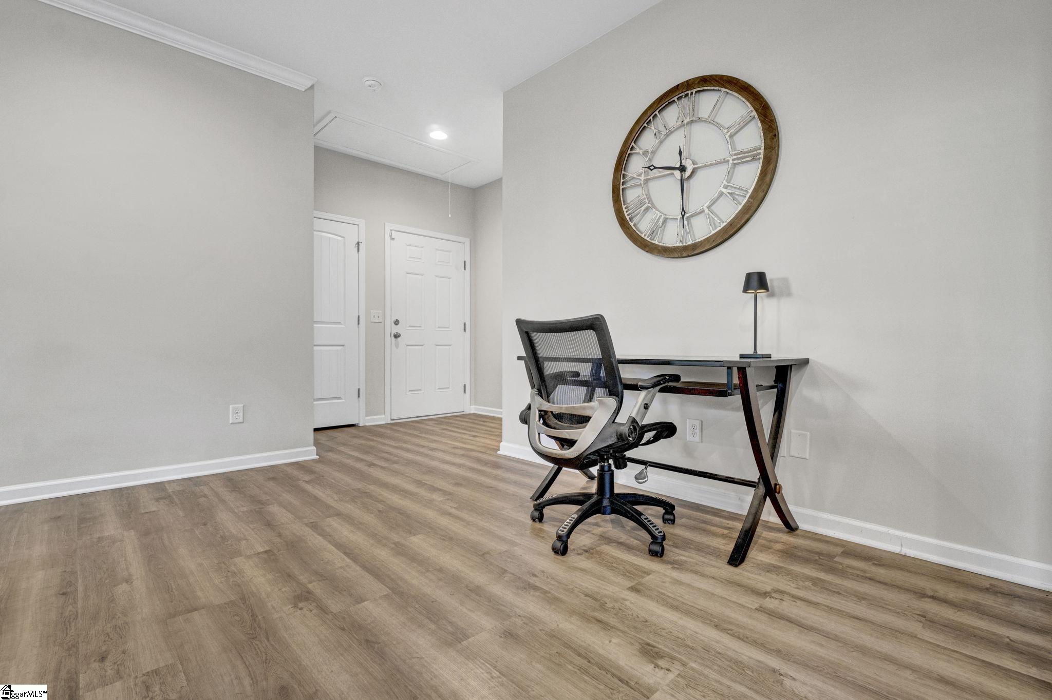 302 Videre Woods Court Property Photo 14