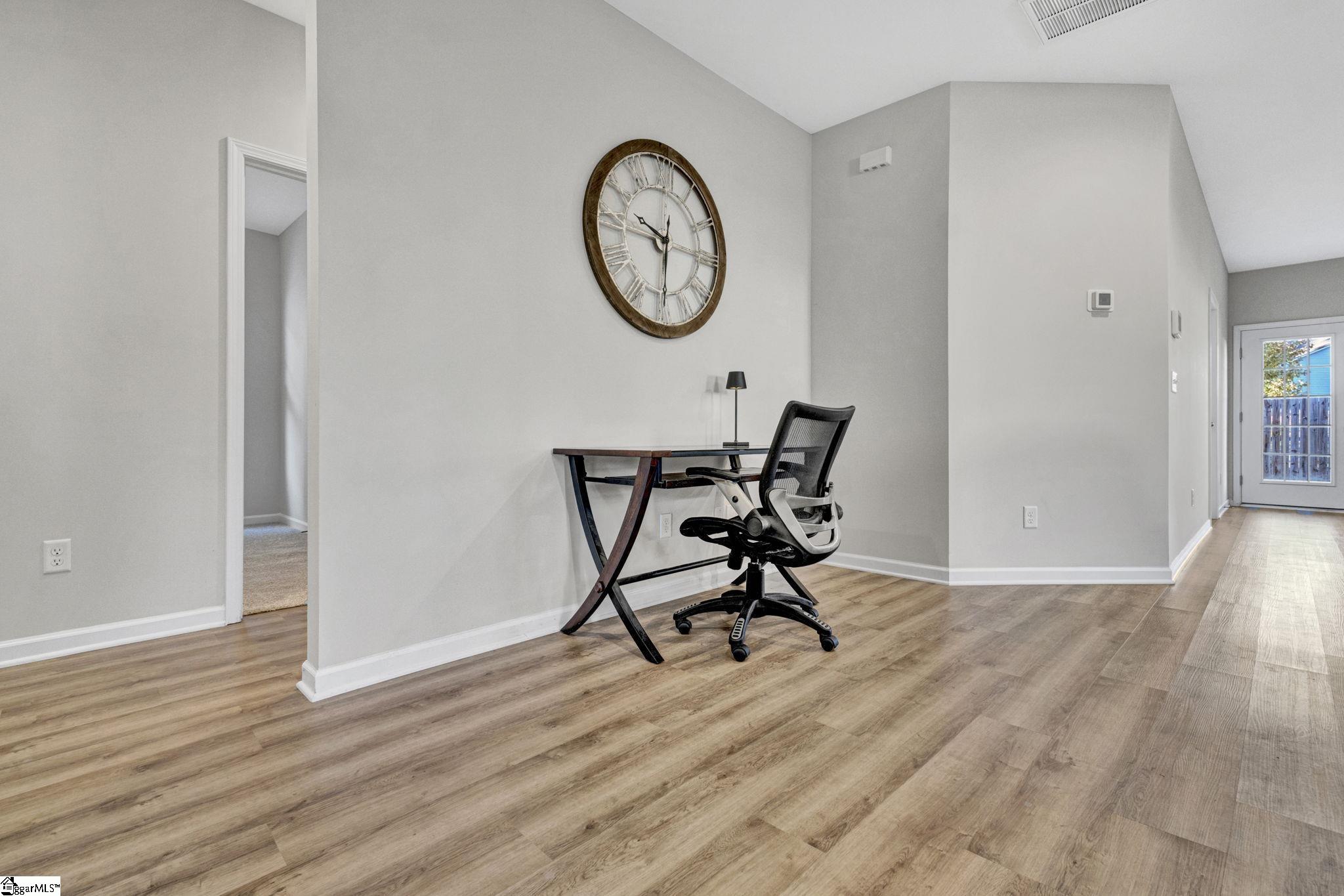 302 Videre Woods Court Property Photo 15