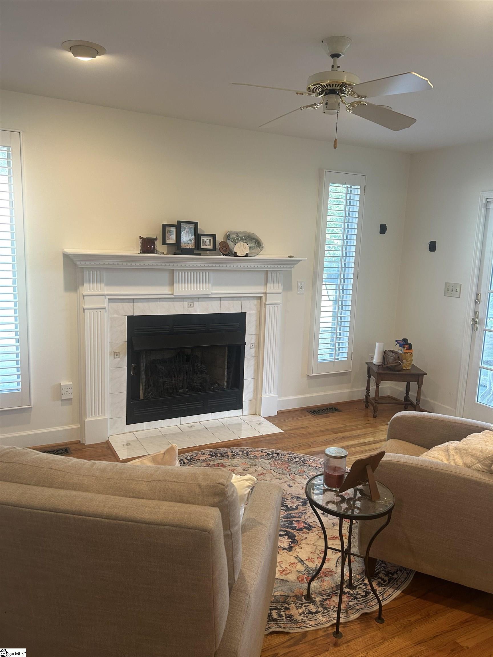 19 E Circle Avenue Property Photo 8
