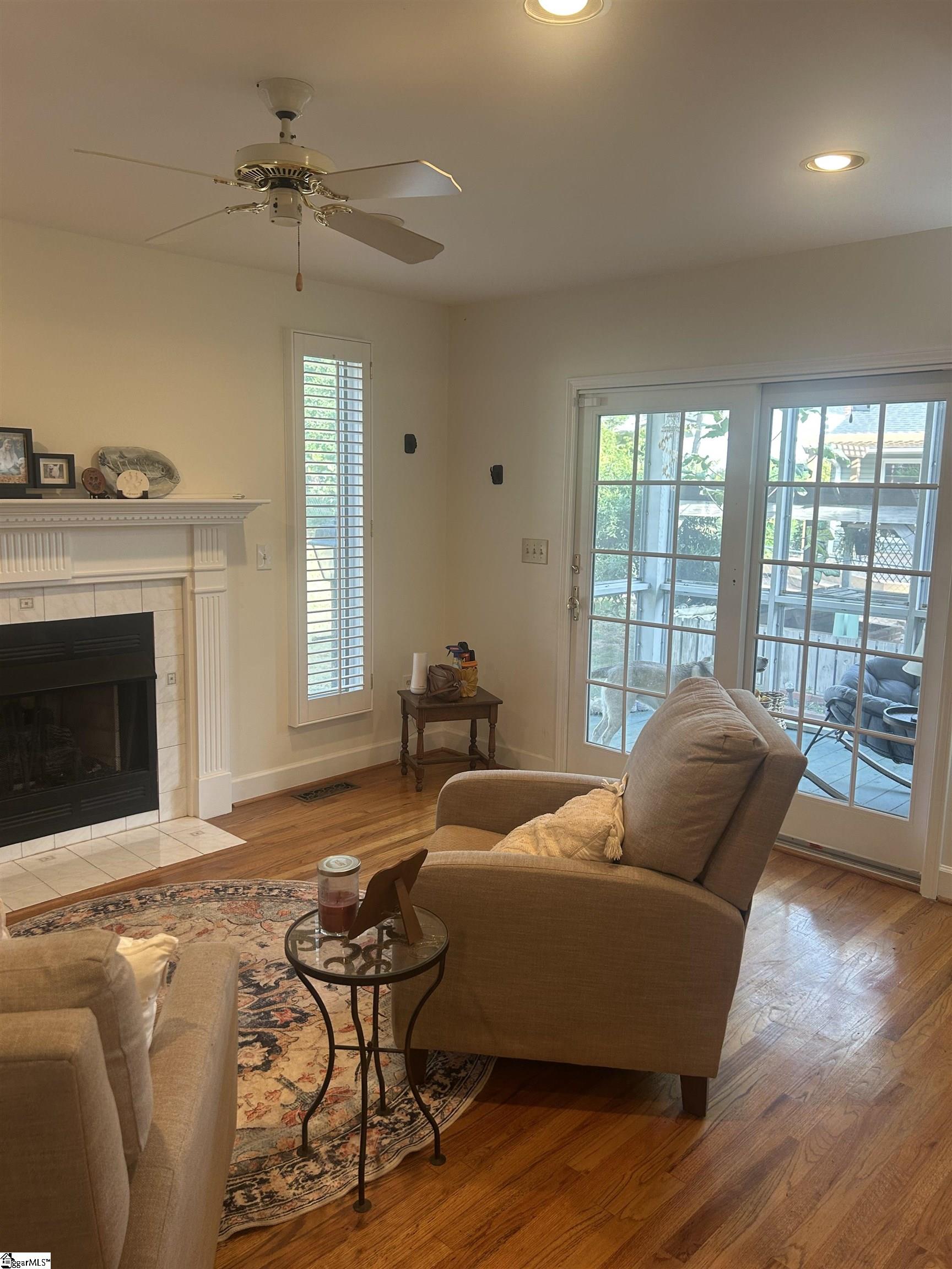 19 E Circle Avenue Property Photo 10