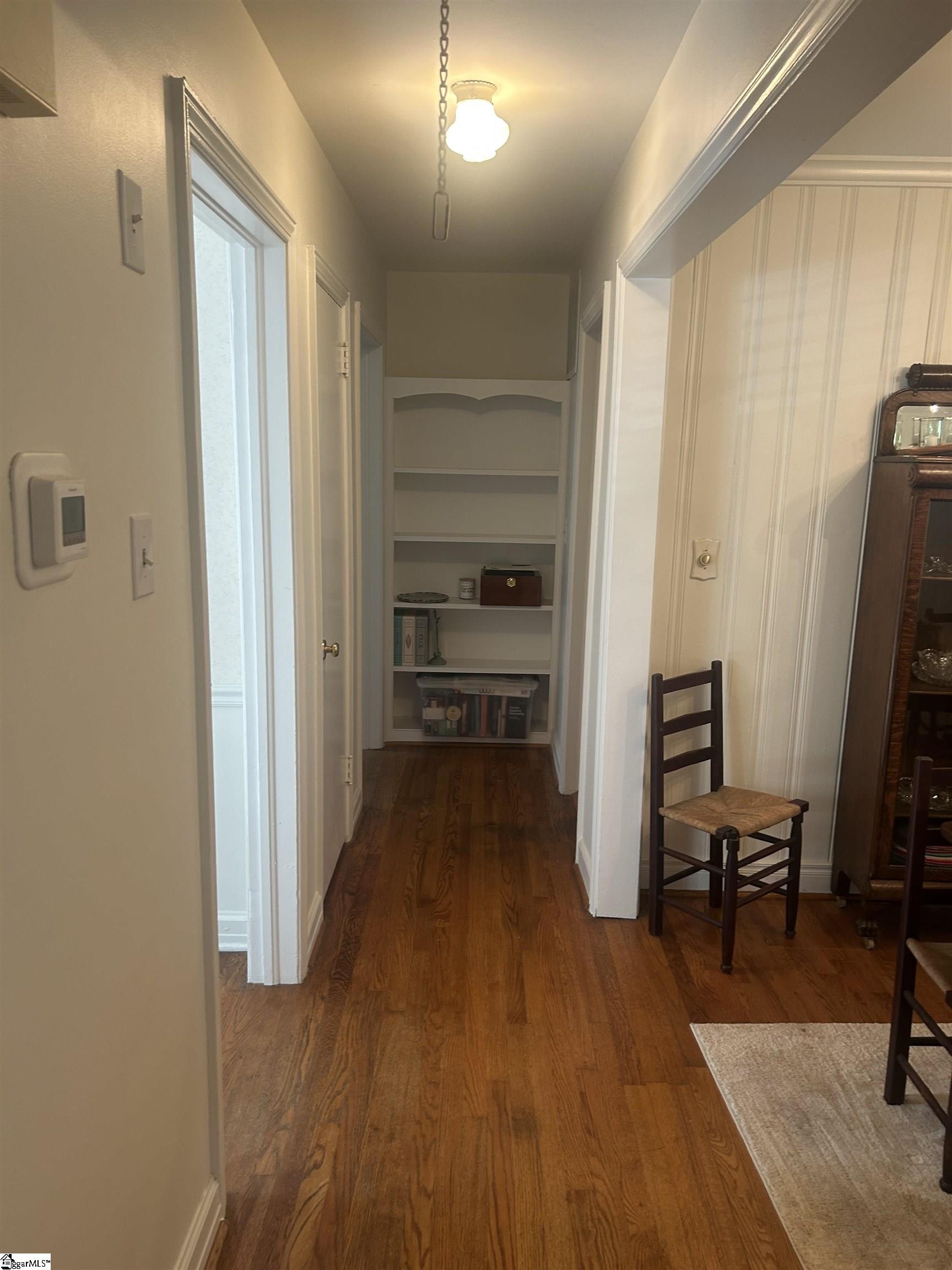 19 E Circle Avenue Property Photo 15