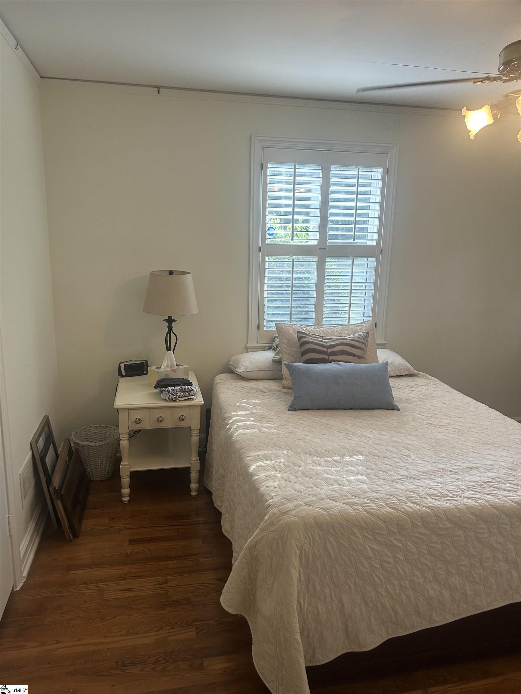 19 E Circle Avenue Property Photo 23