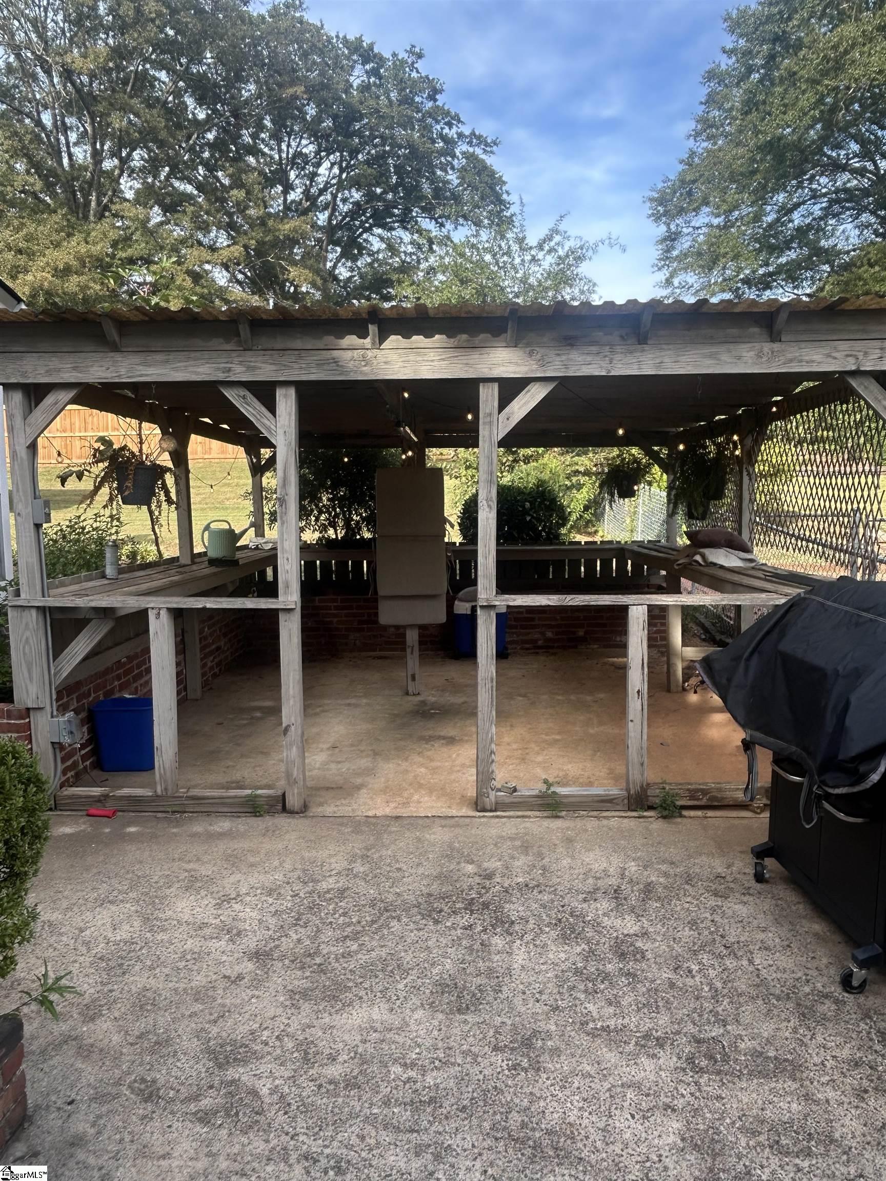 19 E Circle Avenue Property Photo 30