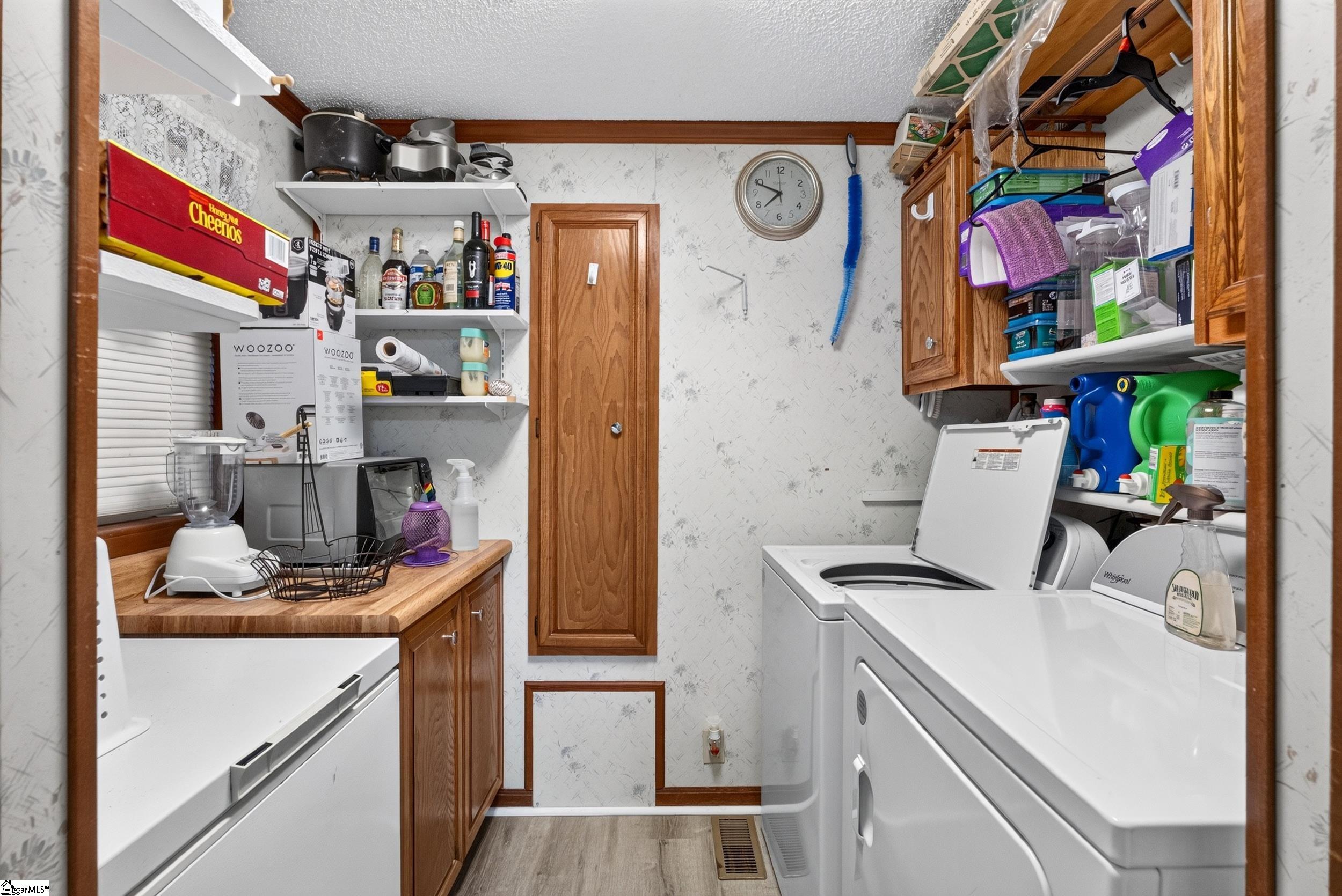 762 Bearhole Road Property Photo 32