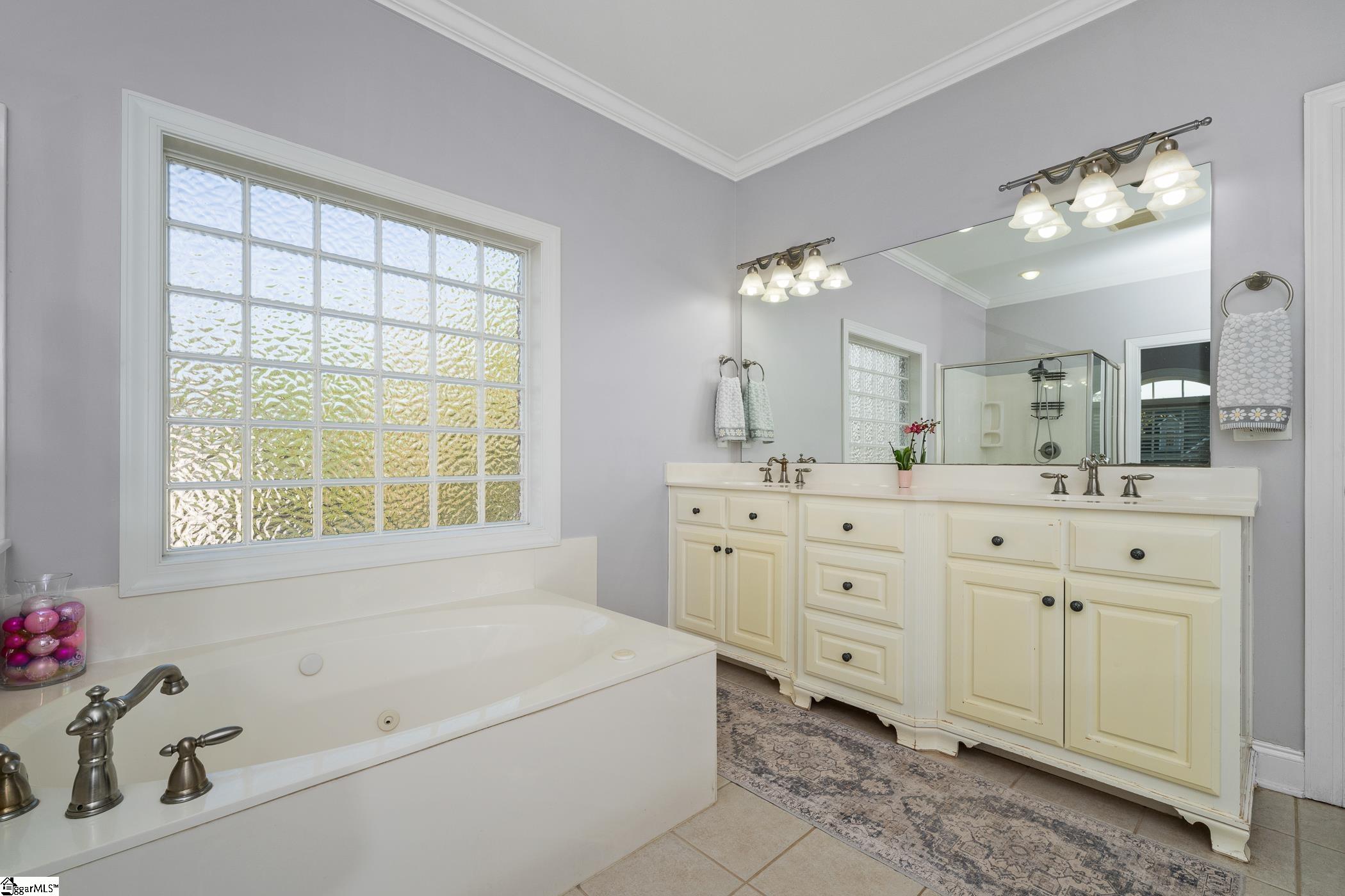 127 Warren Drive Property Photo 18
