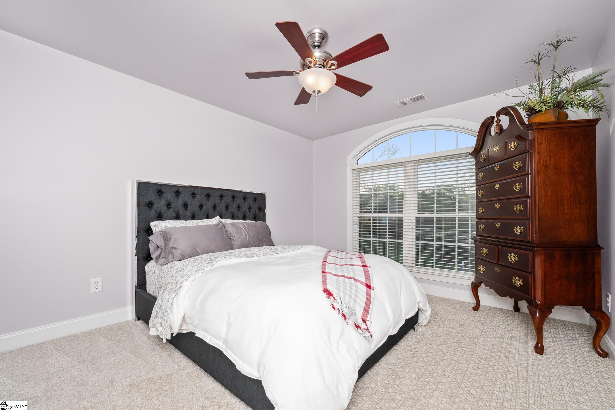 127 Warren Drive Property Photo 28