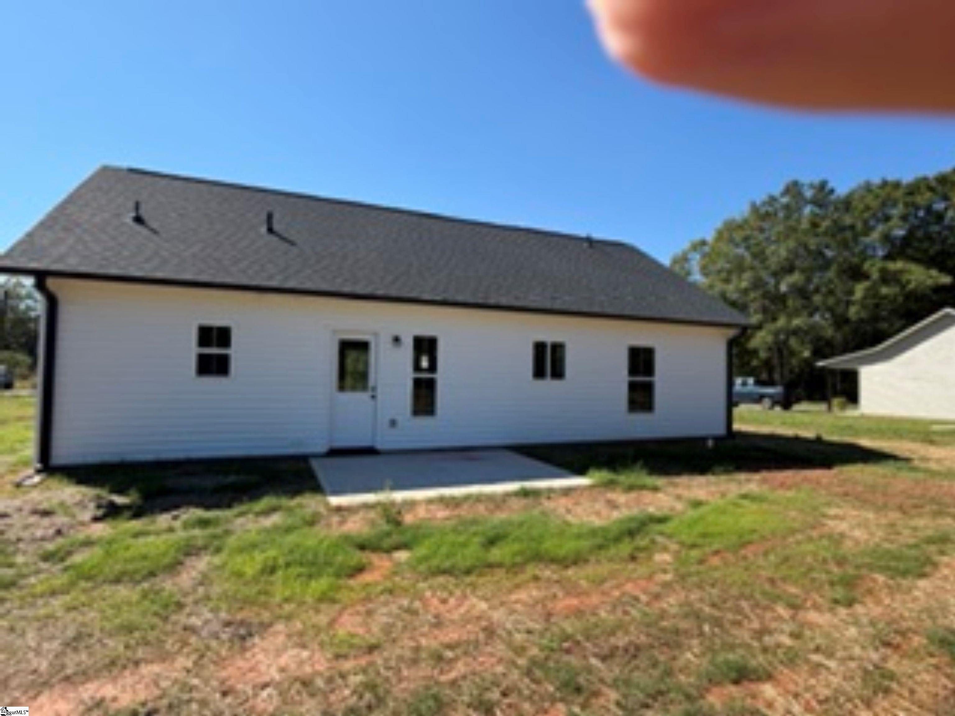 295 Harry Drive Property Photo 3