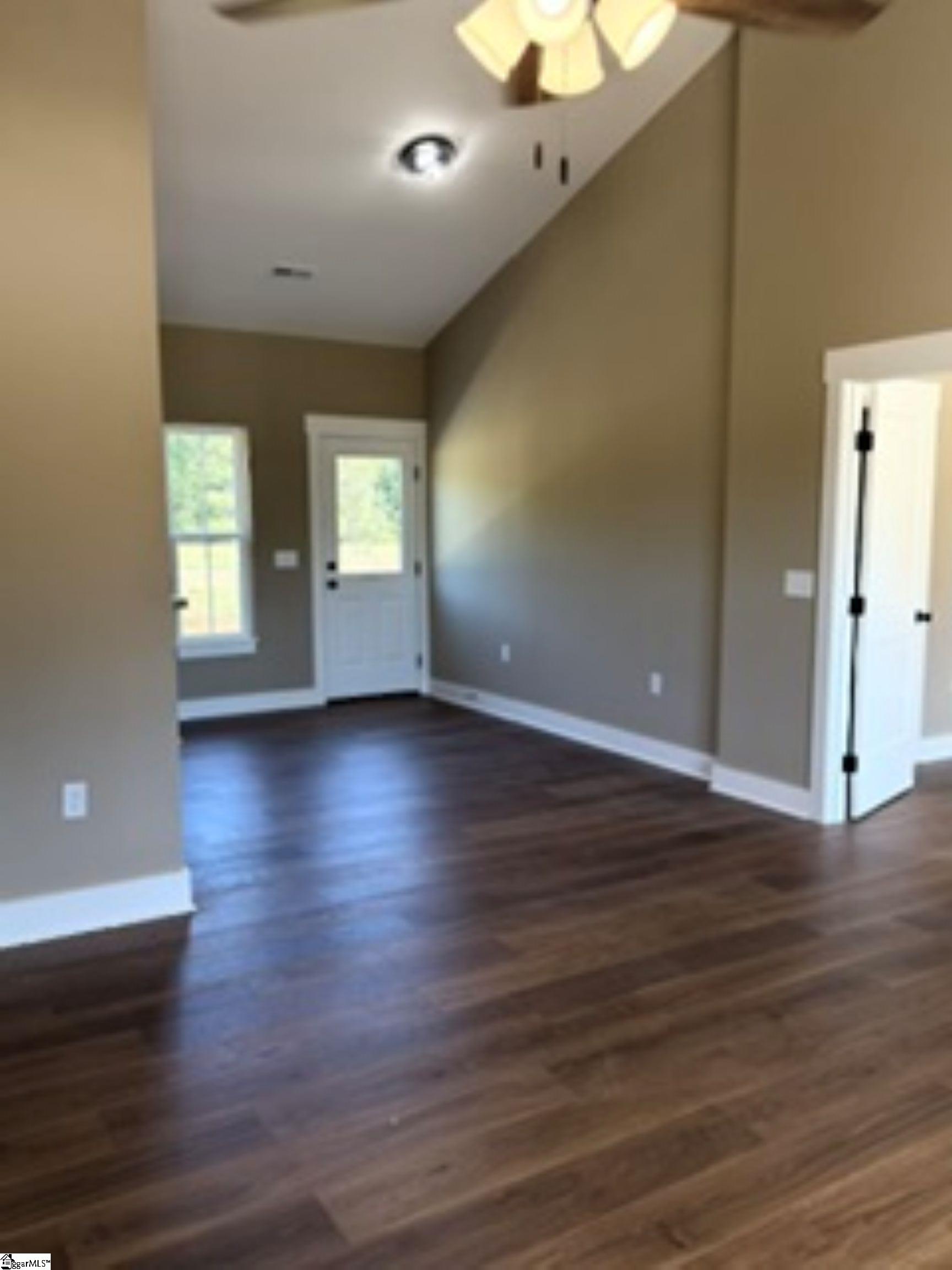 295 Harry Drive Property Photo 4