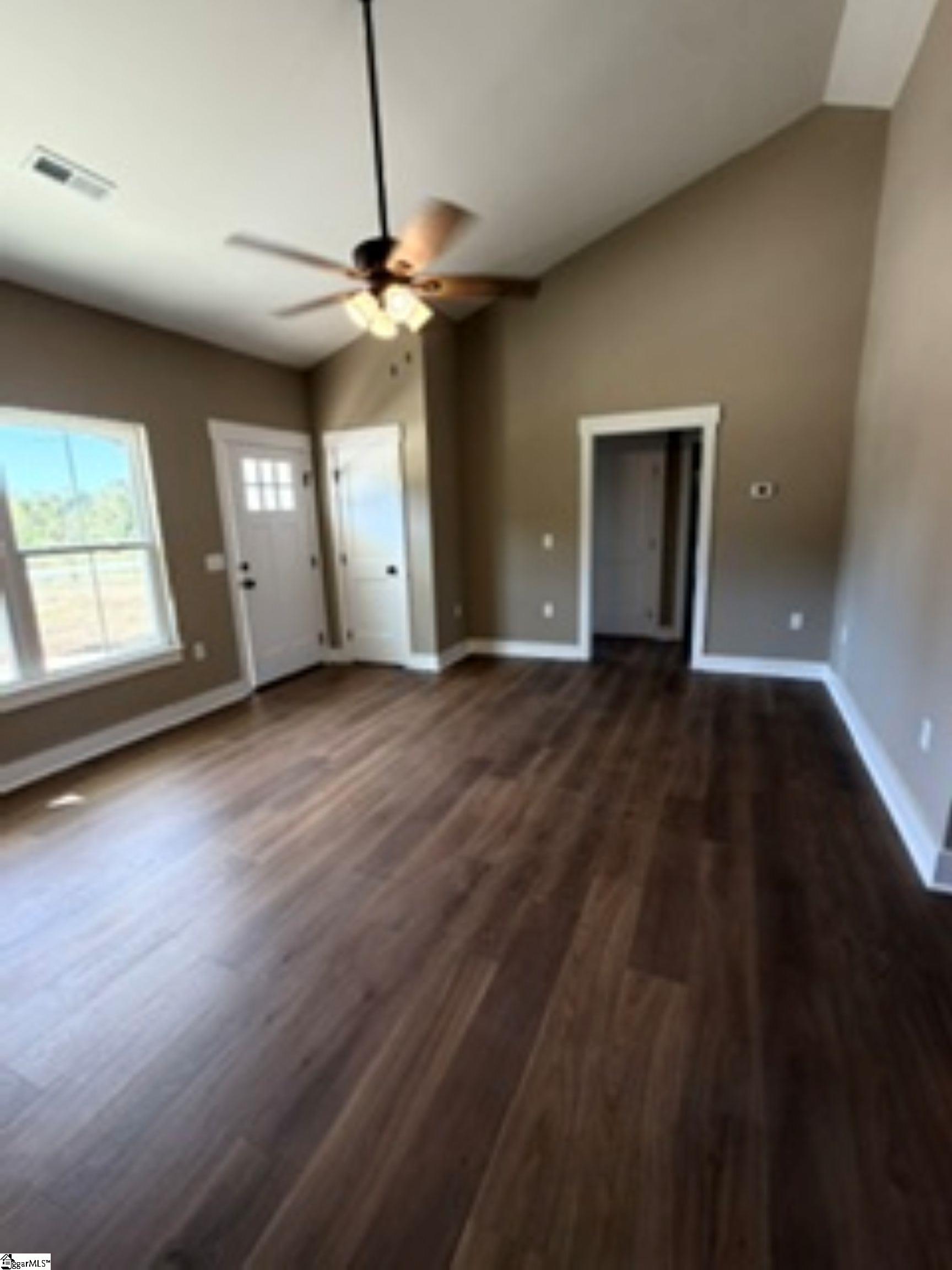 295 Harry Drive Property Photo 6