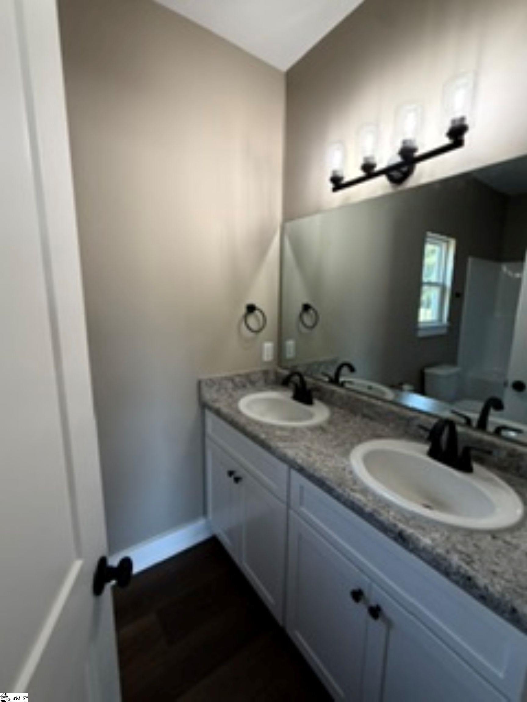 295 Harry Drive Property Photo 14