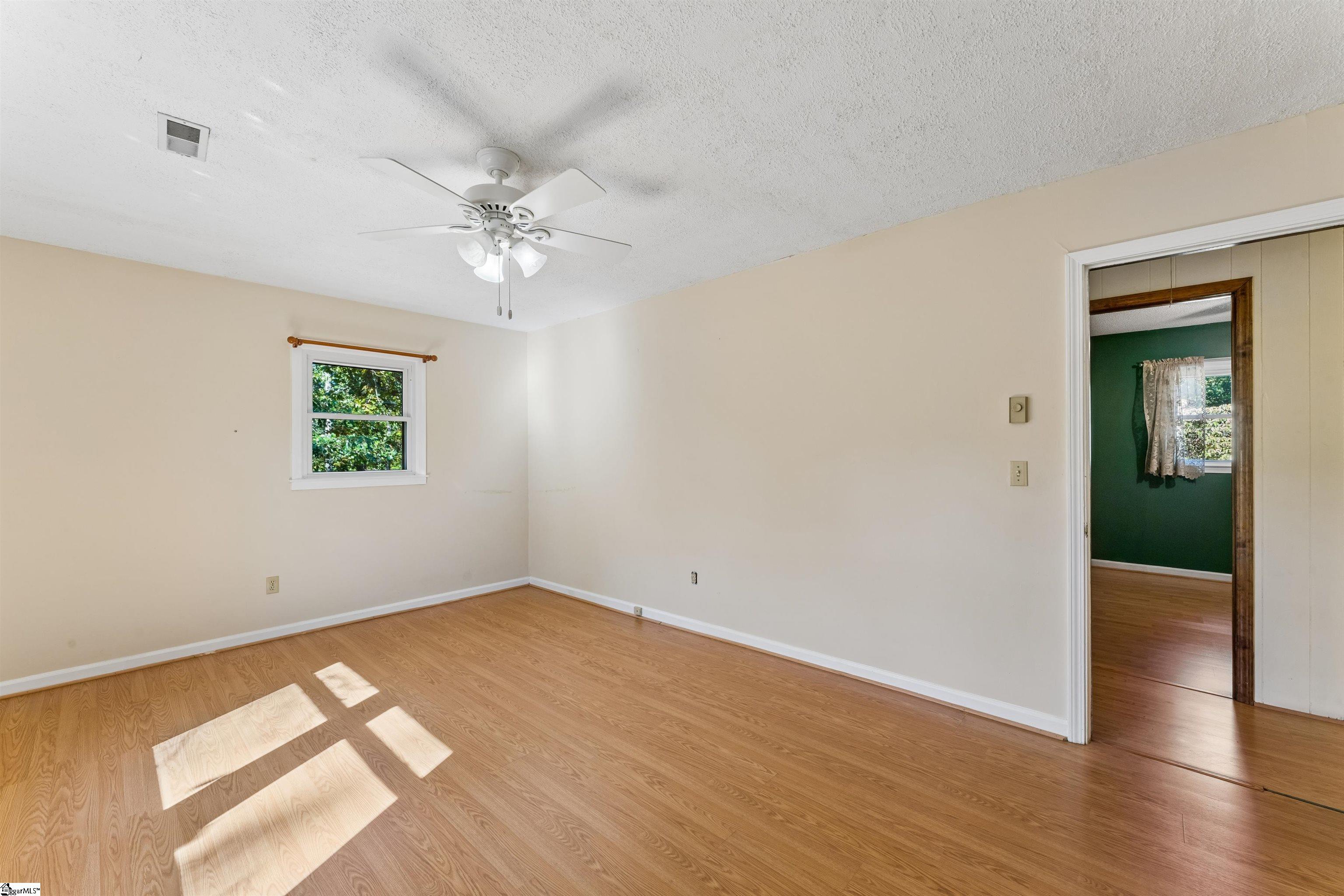 131 Sharon Drive Property Photo 23