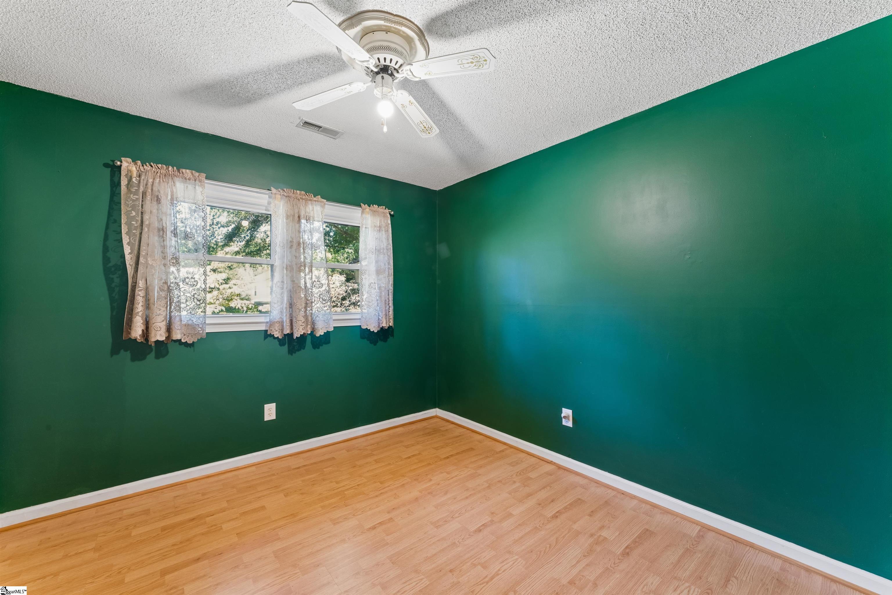 131 Sharon Drive Property Photo 26
