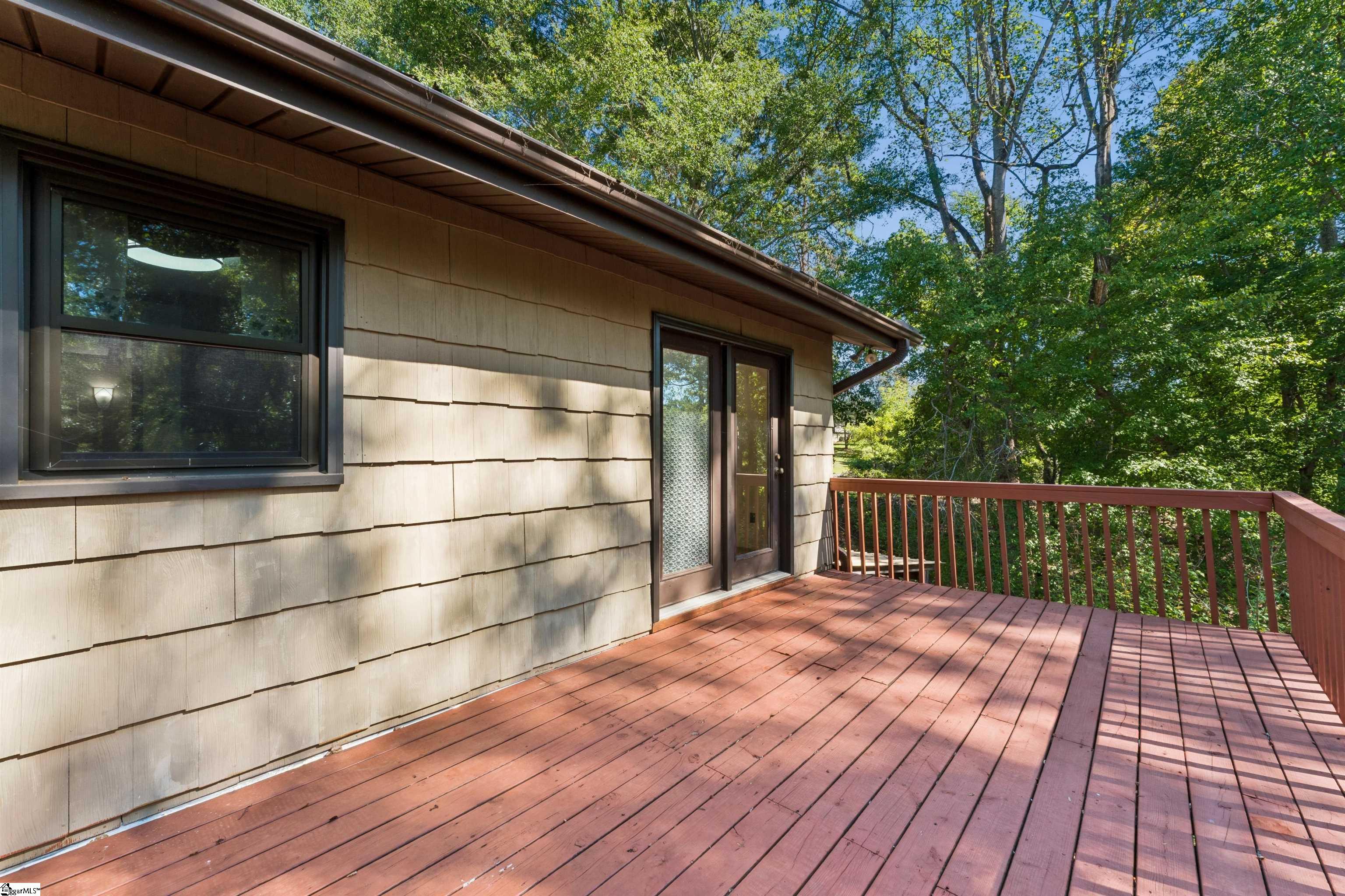 131 Sharon Drive Property Photo 38