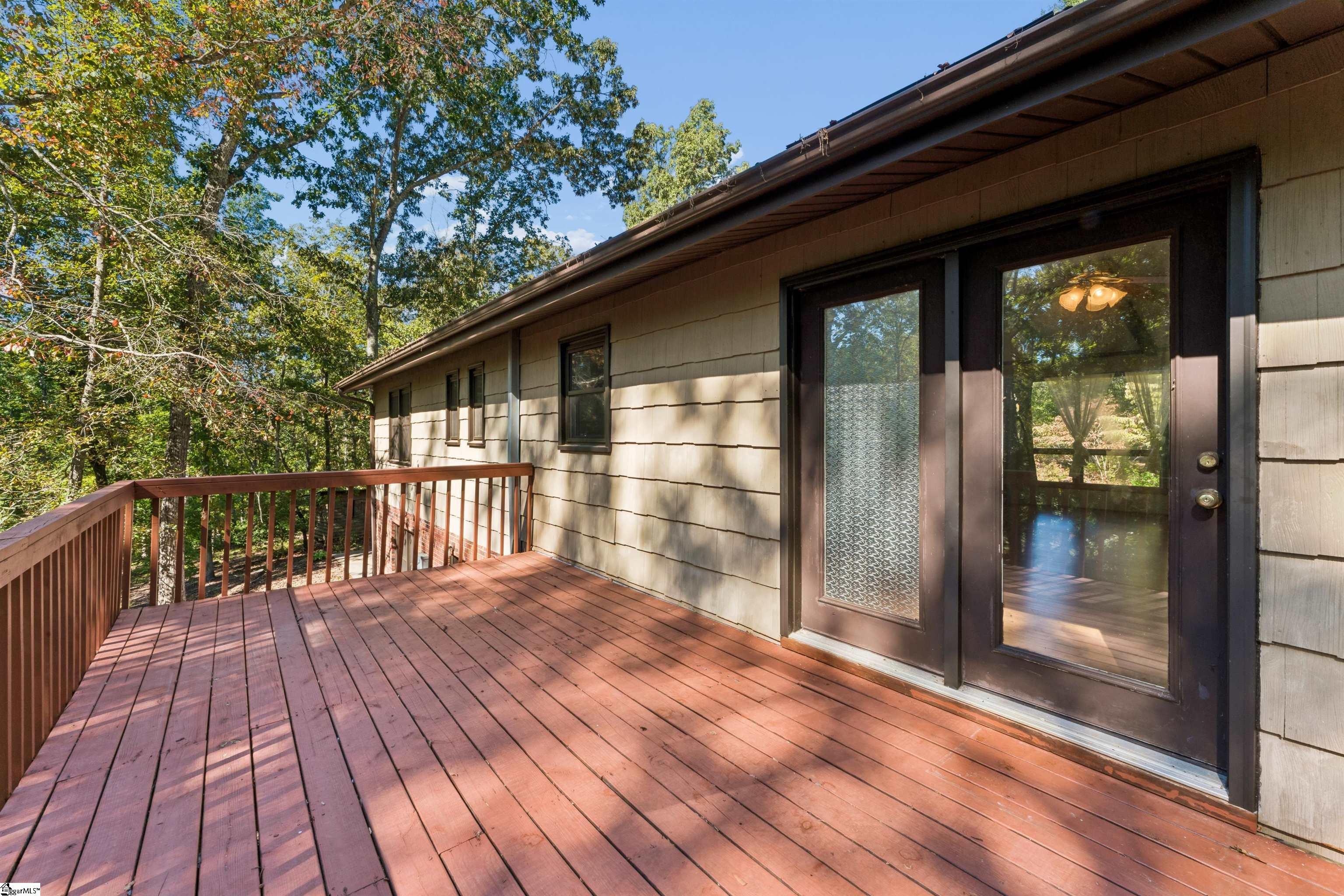 131 Sharon Drive Property Photo 39