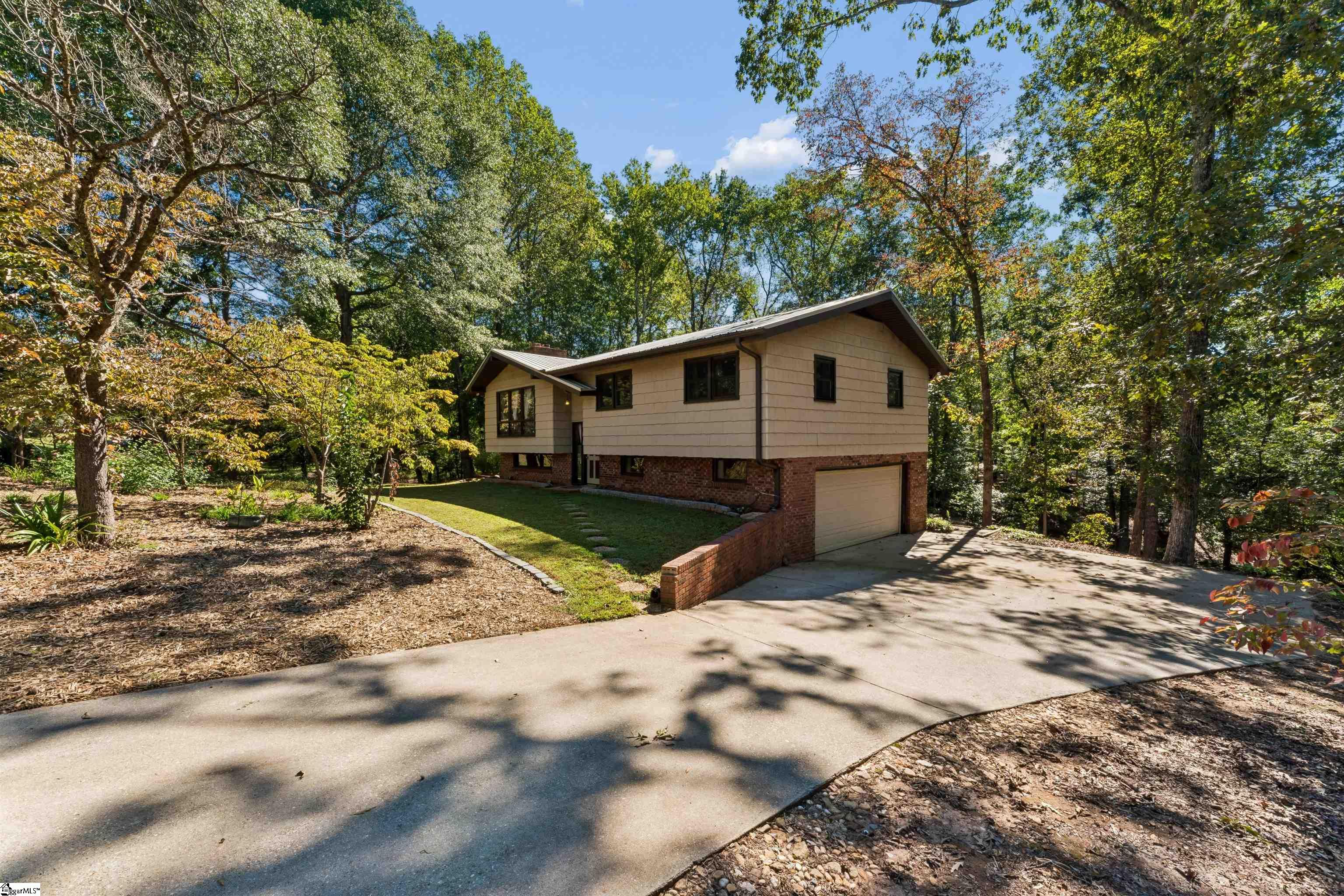 131 Sharon Drive Property Photo 41