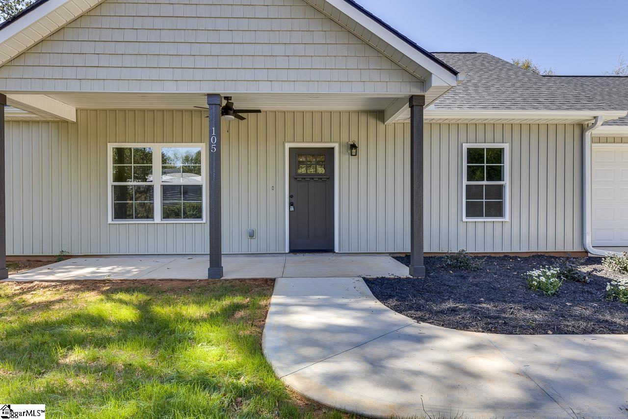 105 Springview Drive Property Photo 2