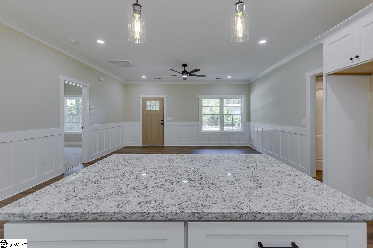 105 Springview Drive Property Photo 17