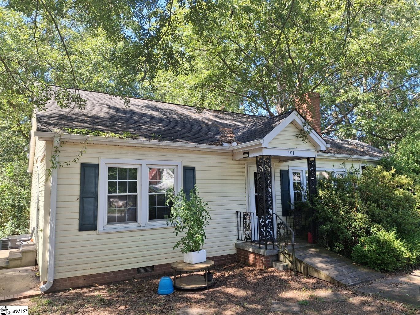 101 Jett Street Property Photo 1