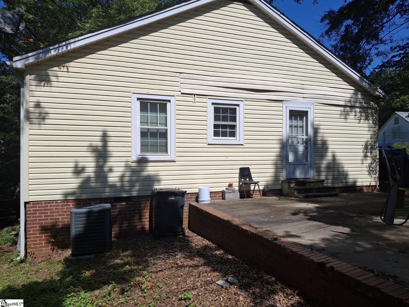 101 Jett Street Property Photo 2