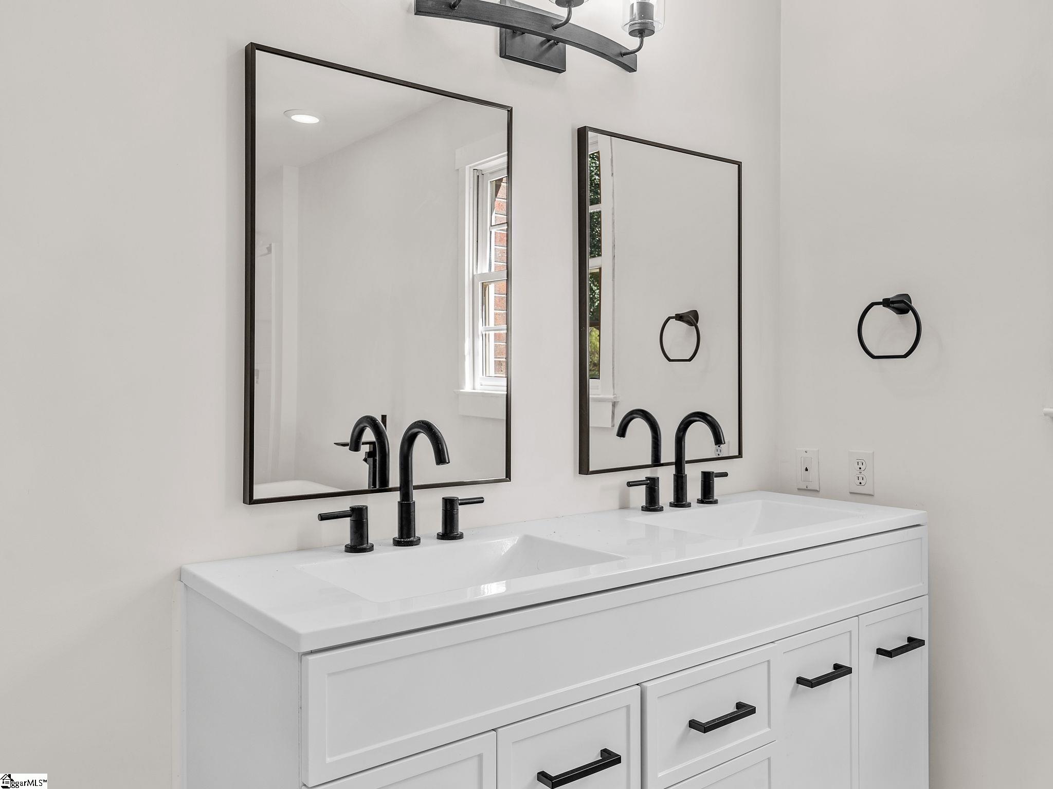 160 Lancaster Road Property Photo 24