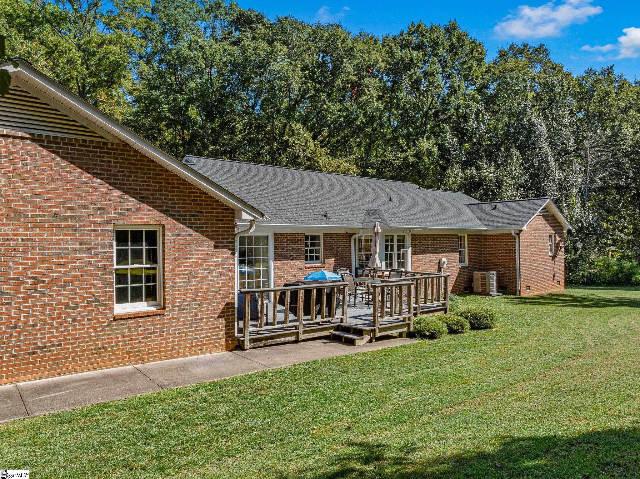 160 Lancaster Road Property Photo 36