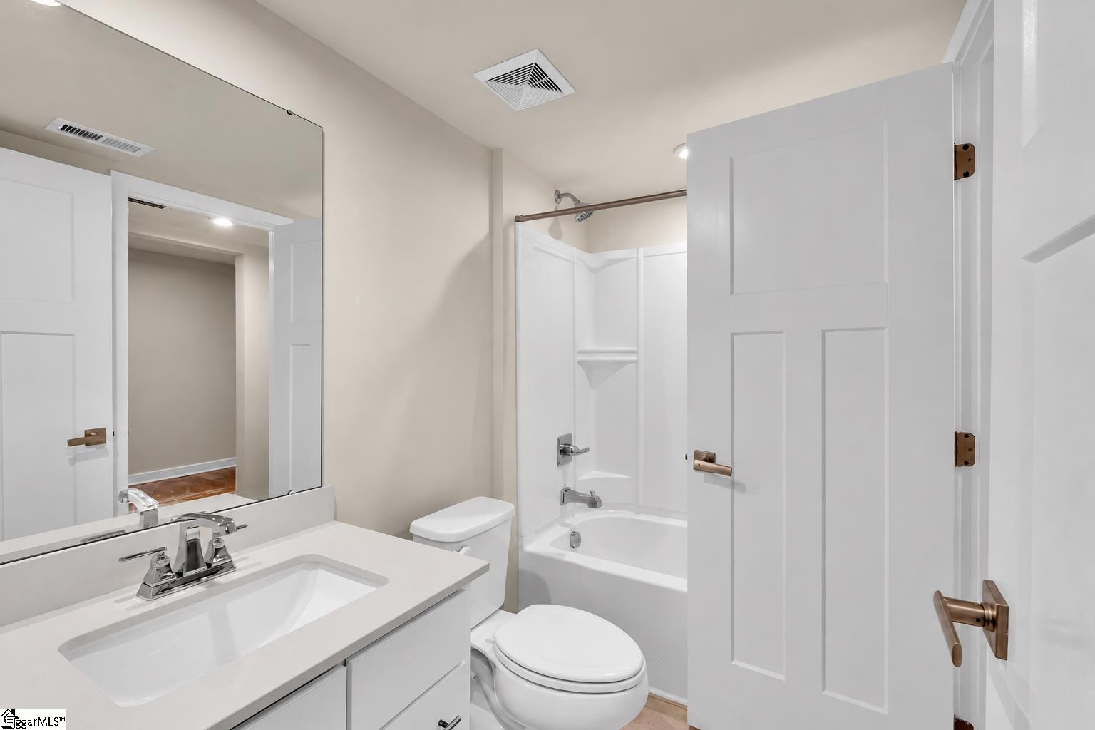 28 Questover Drive Property Photo 10