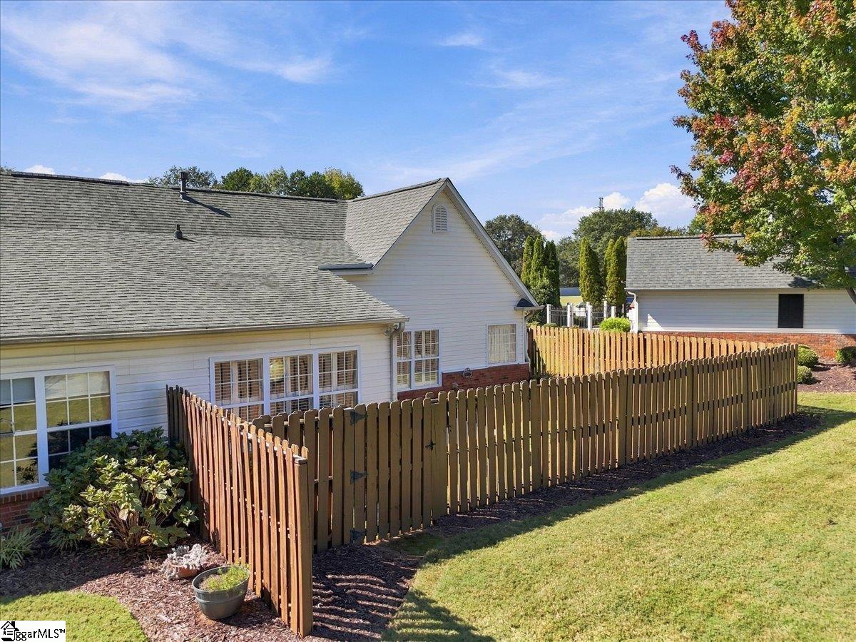 7 Kennebec Lane Property Photo 24