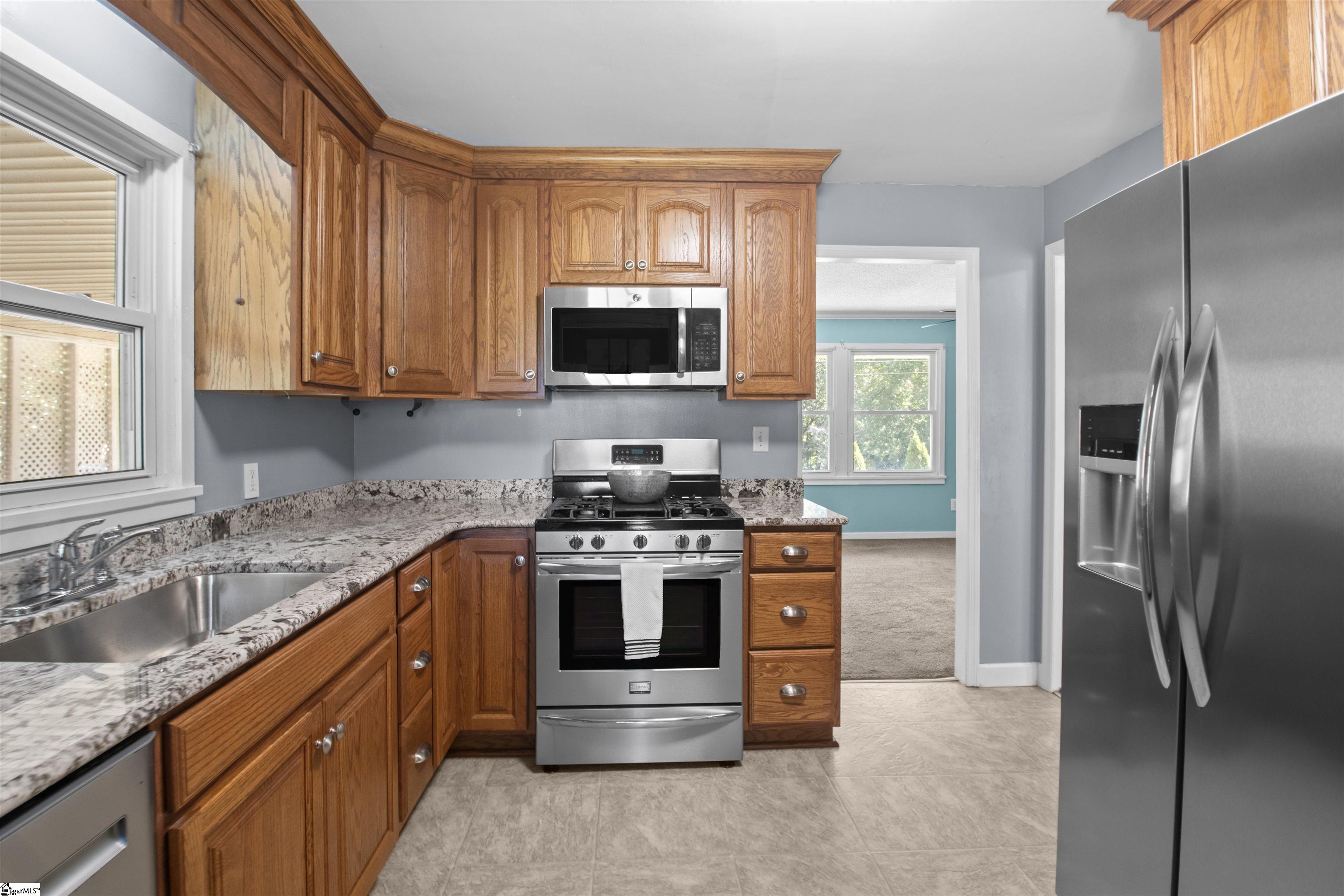 107 Vaughn Street Property Photo 11