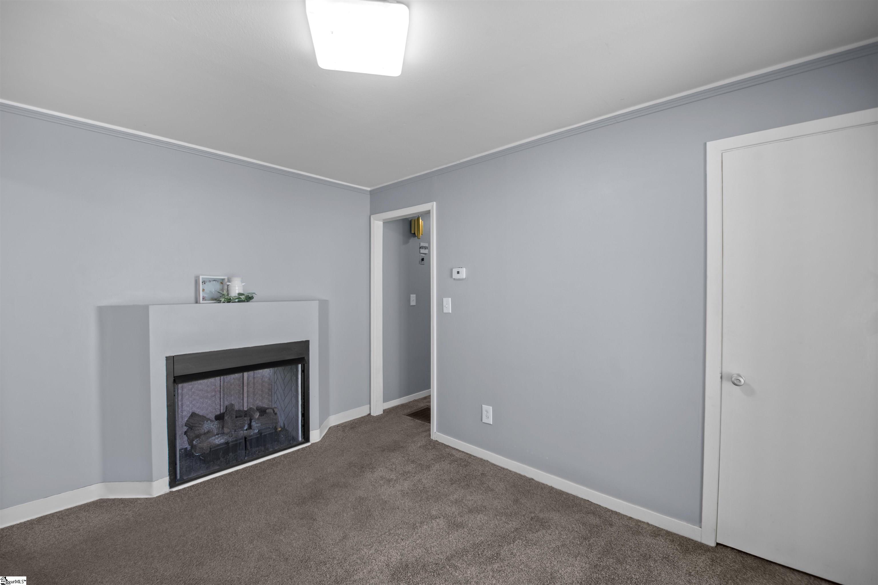 107 Vaughn Street Property Photo 15