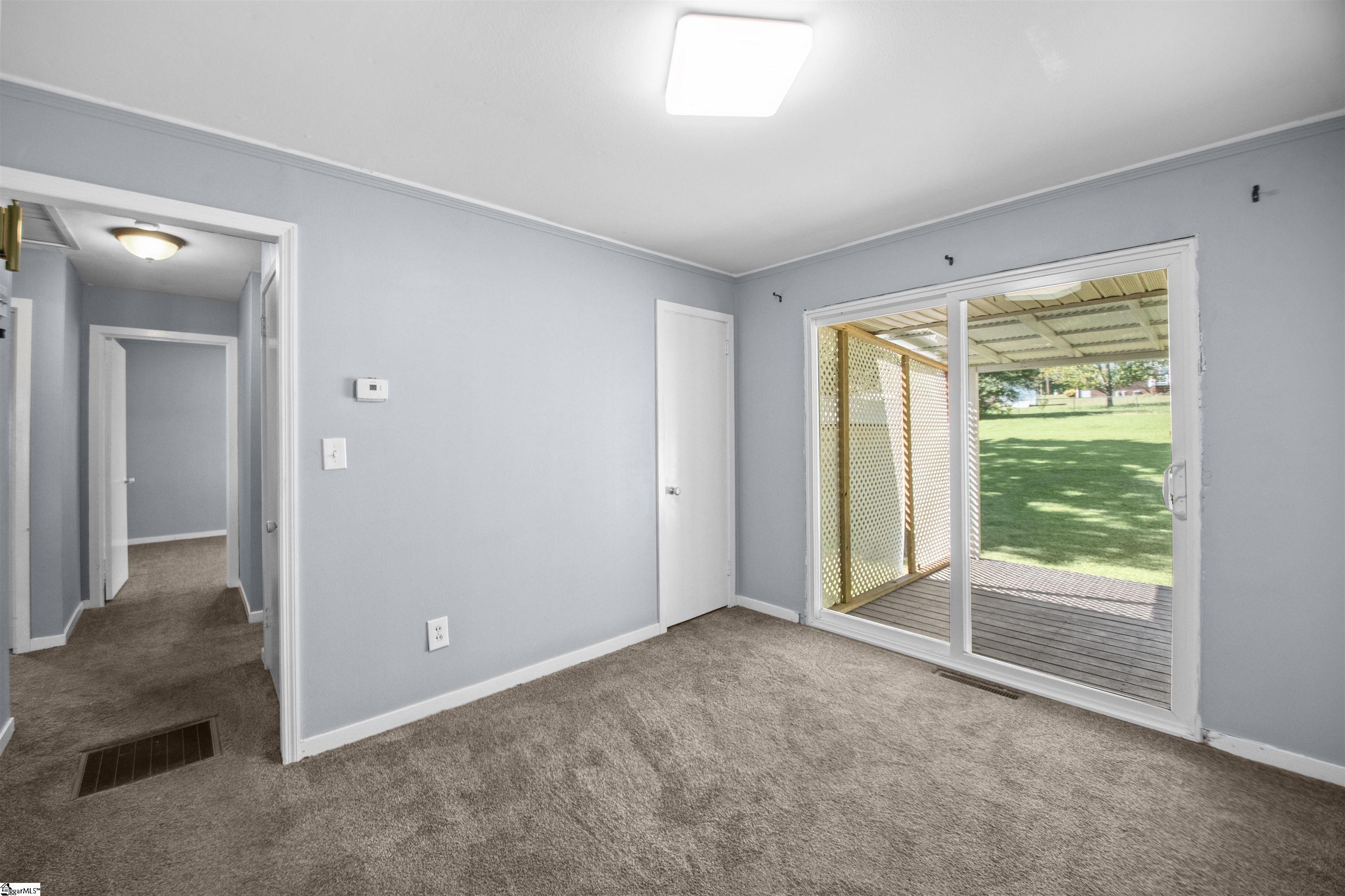 107 Vaughn Street Property Photo 16