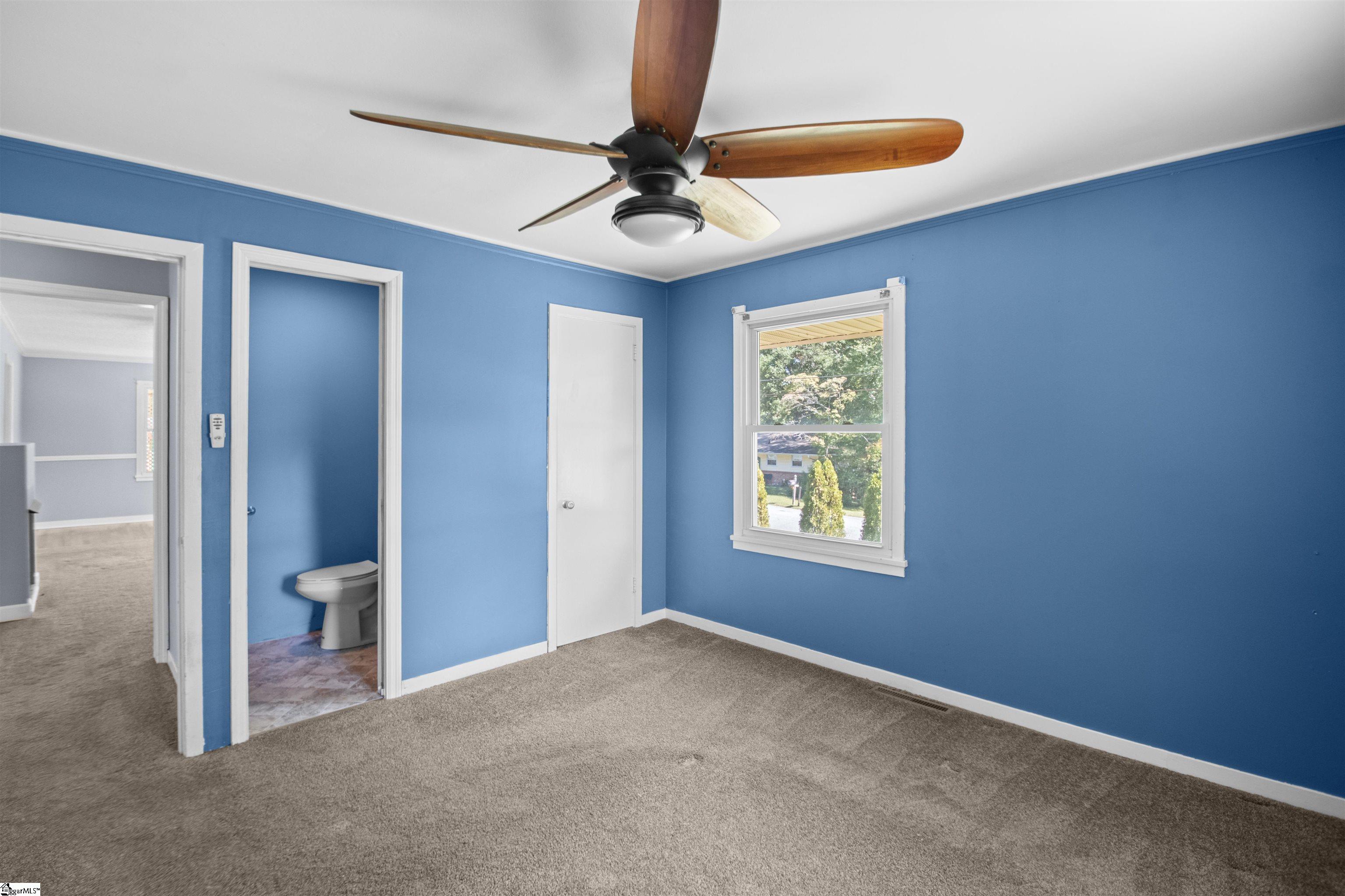 107 Vaughn Street Property Photo 24